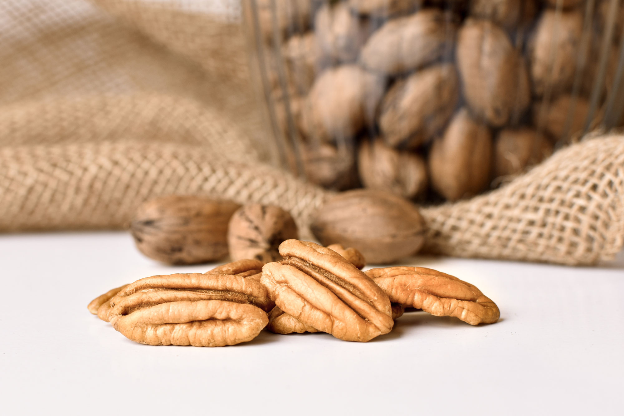 Harvesting process, Pecan stages, Stahmanns pecans, Nut production, 2000x1340 HD Desktop