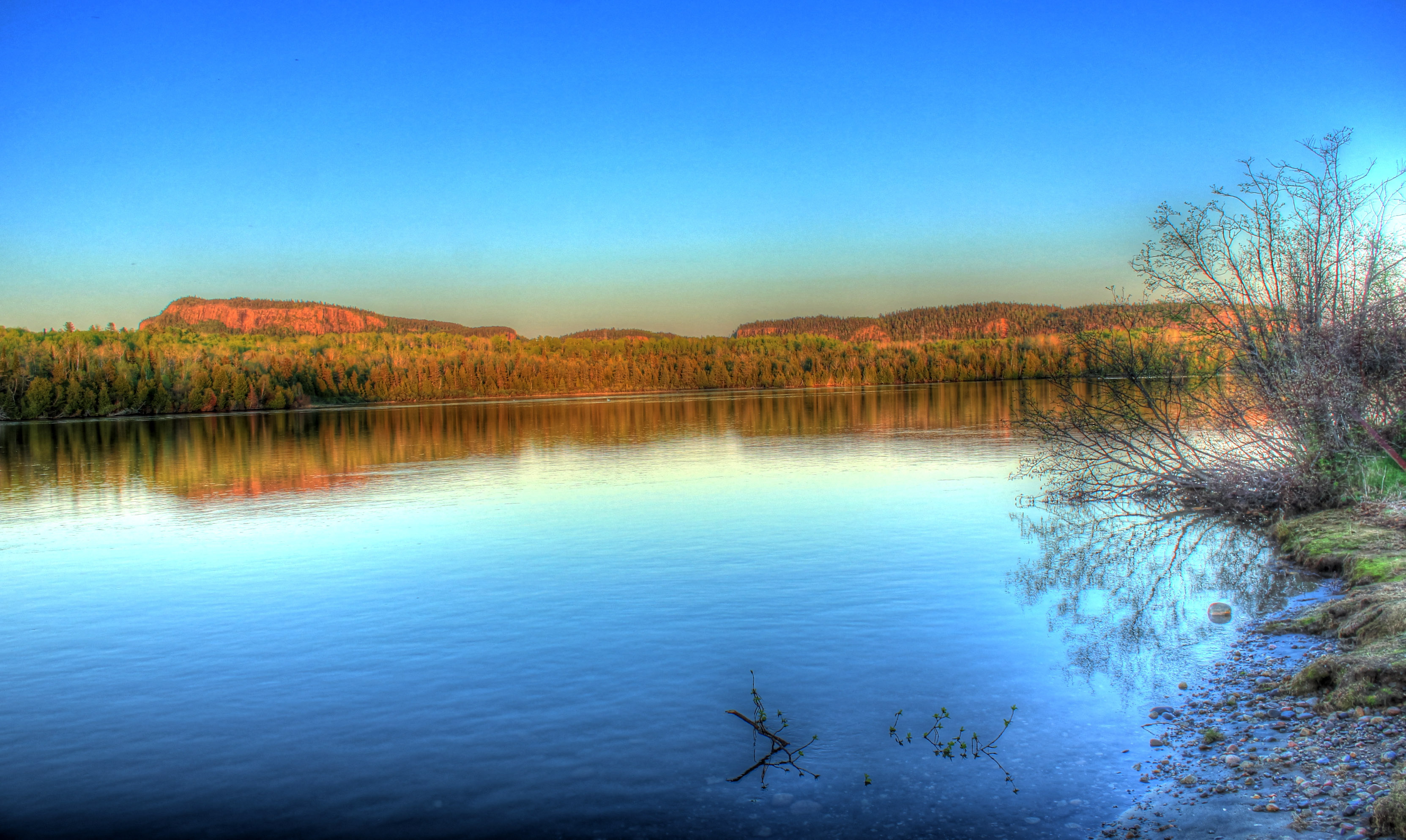 Dusk on the river, Free stock photo, 3330x1990 HD Desktop
