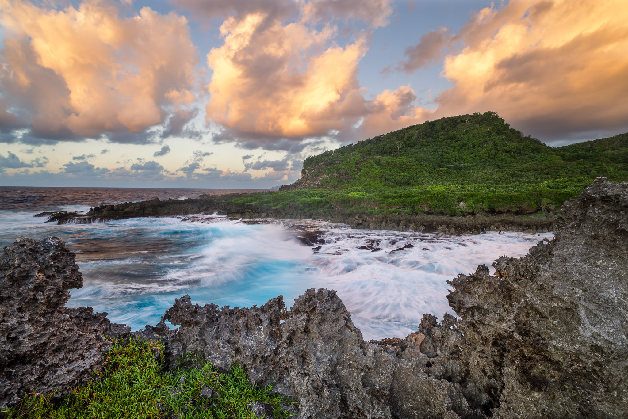 Christmas Island photographer's, Visiting Christmas Island, 2050x1370 HD Desktop