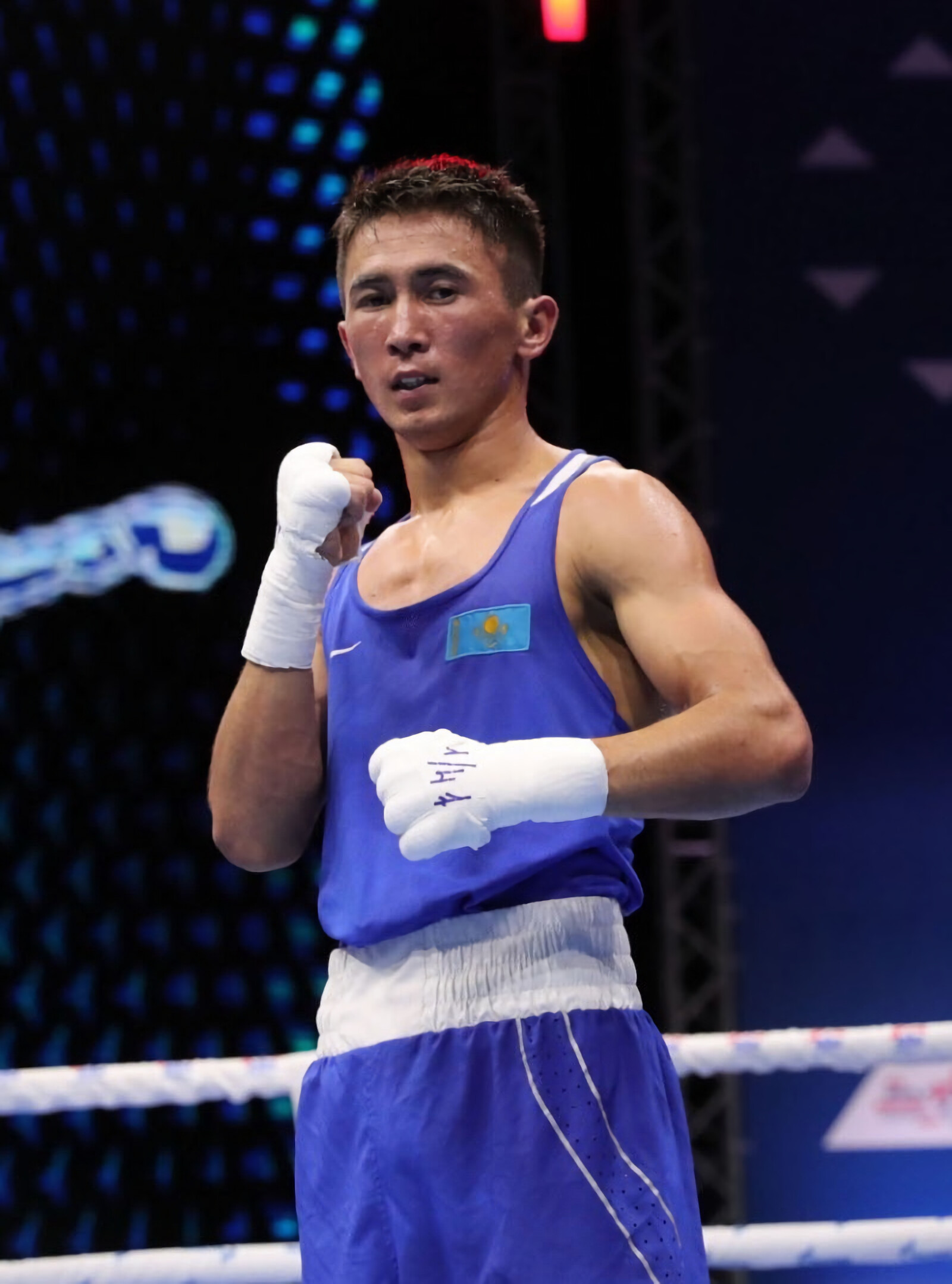 Makhmud Sabyrkhan, Competitive spirit, Sports dedication, Athlete's journey, 1600x2160 HD Phone