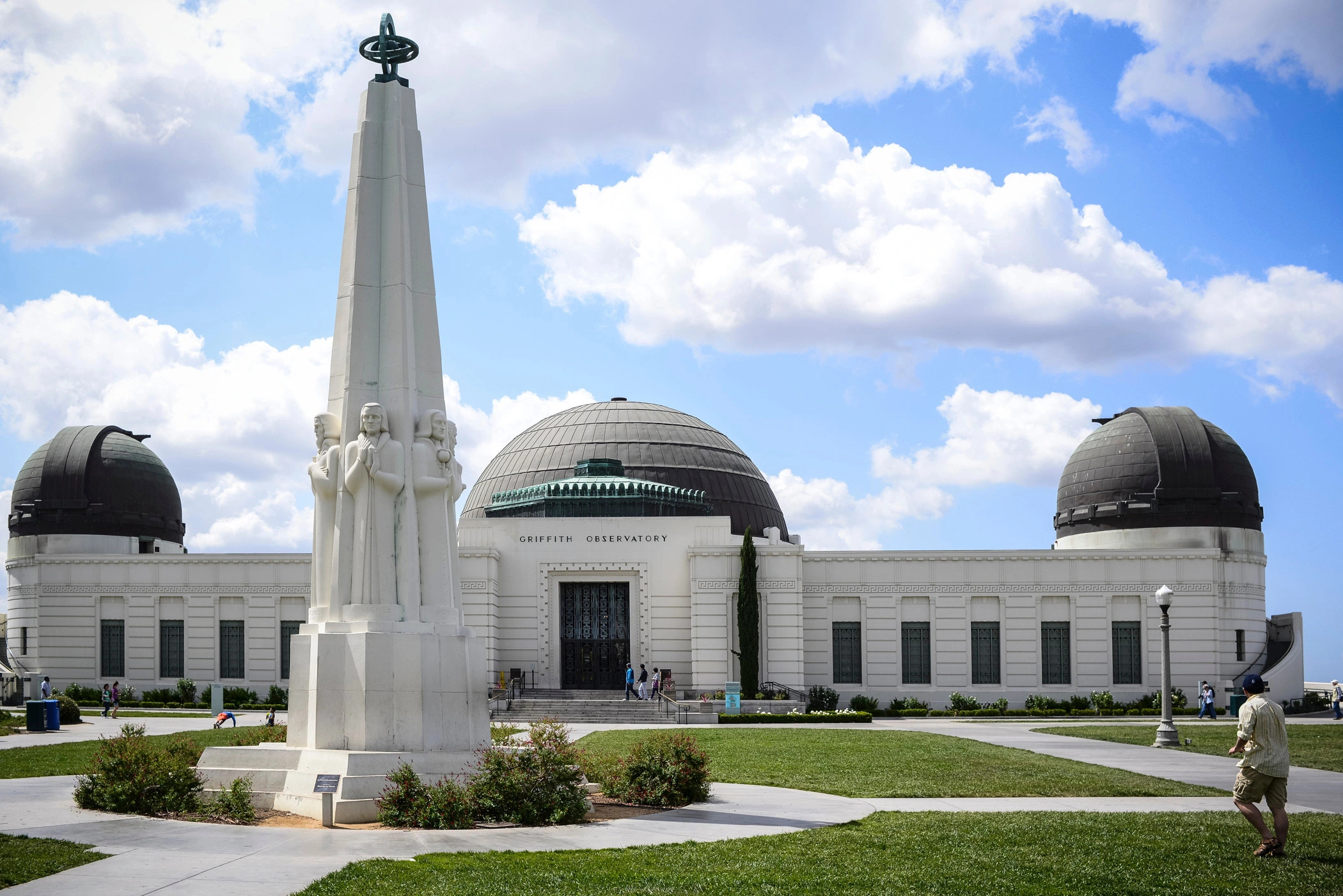 Griffith Observatory, Travels, Closure announcement, Daily News, 2100x1410 HD Desktop