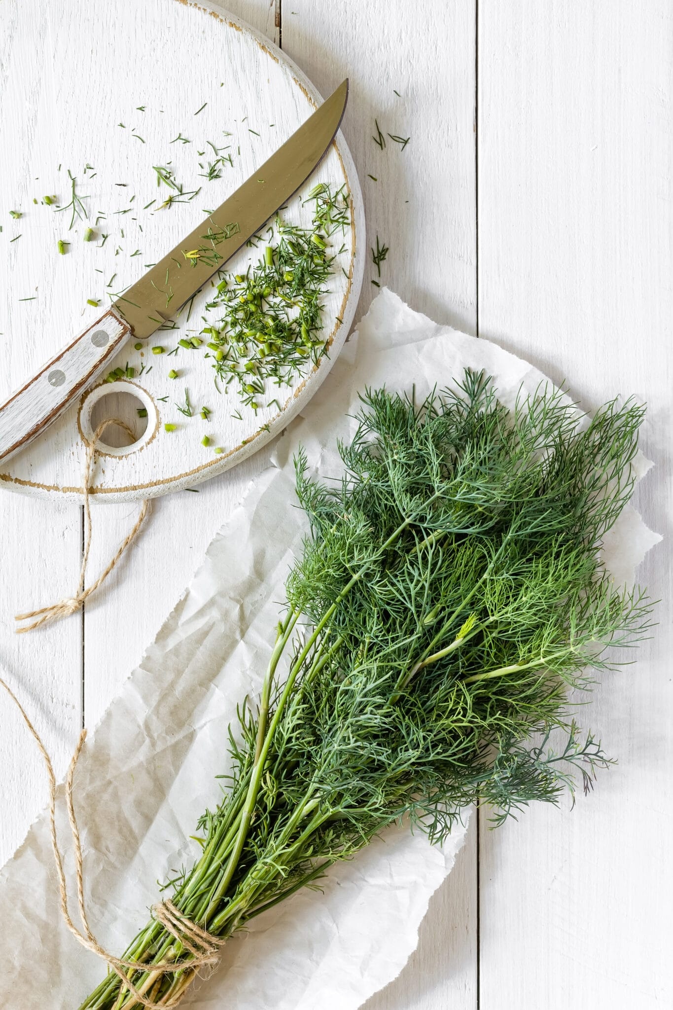 Growing and harvesting dill, Kitchen versatility, Herb's numerous uses, Culinary companion, 1370x2050 HD Phone