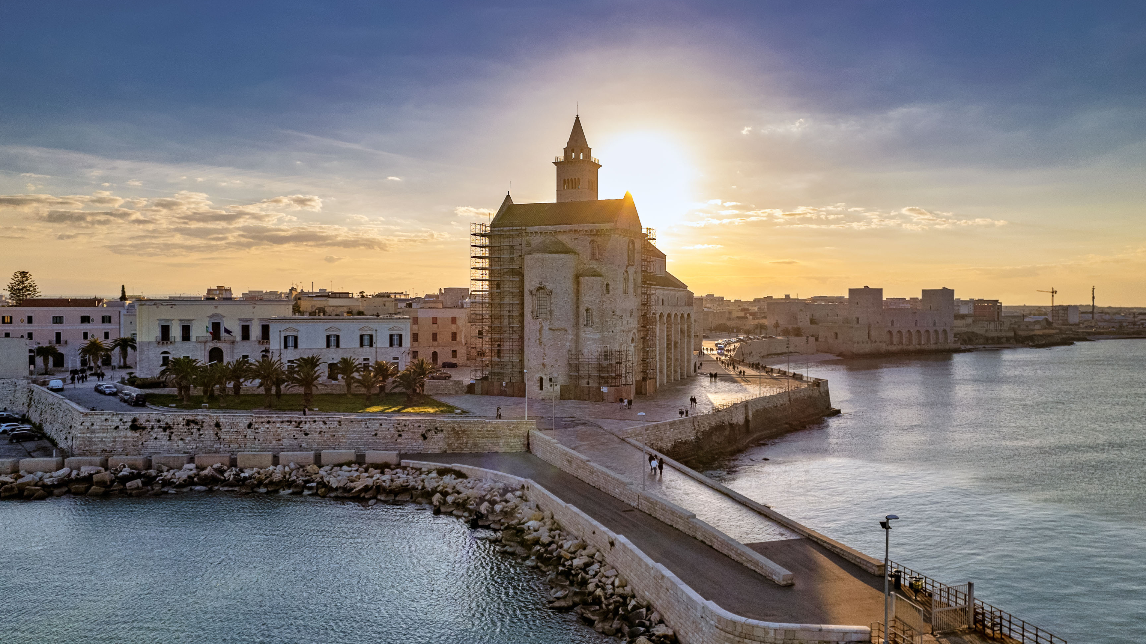 Basilica of St Nicholas, Pilgrim, Trani, Last photo, 3840x2160 4K Desktop