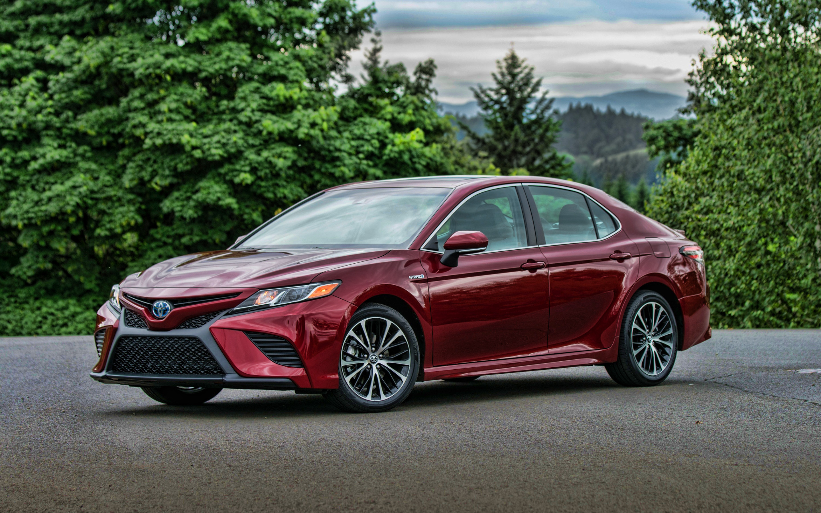 2019 Model XSE, Toyota Camry Wallpaper, 2880x1800 HD Desktop