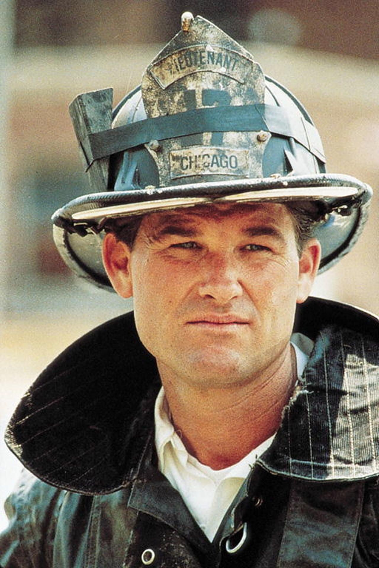 Backdraft, Kurt Russell in Backdraft, Memorable film, Fan of Backdraft, 1280x1920 HD Phone