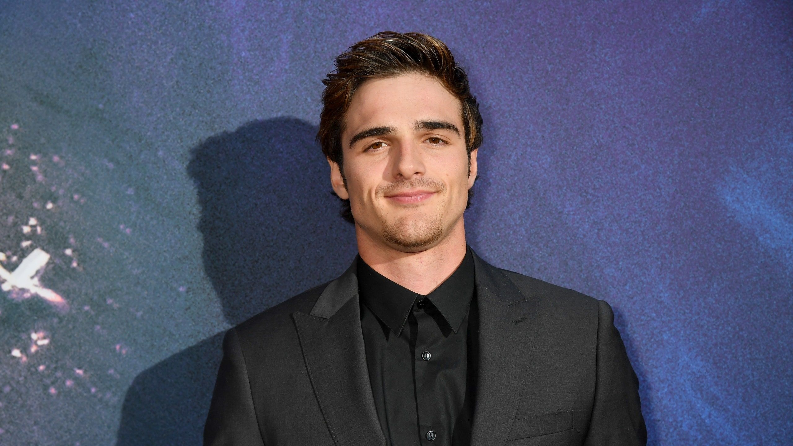 Jacob Elordi, Top free backgrounds, TV shows, 2560x1440 HD Desktop