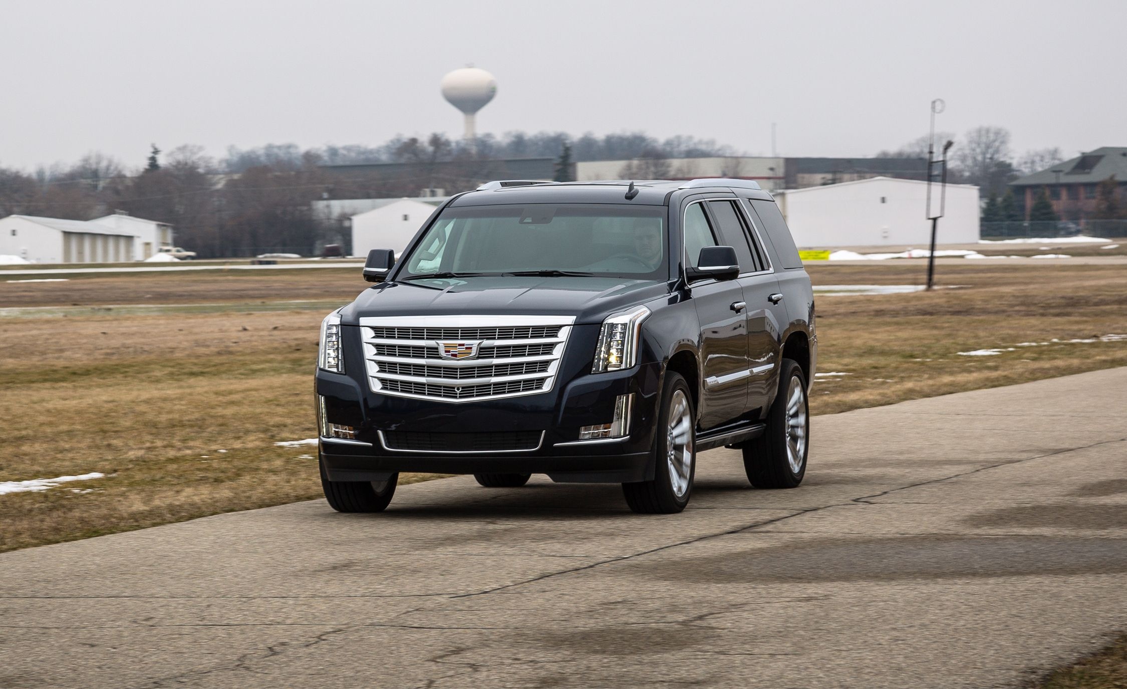 Cadillac Escalade, Curbside presence, Unmatched power, Grandeur on wheels, 2250x1380 HD Desktop