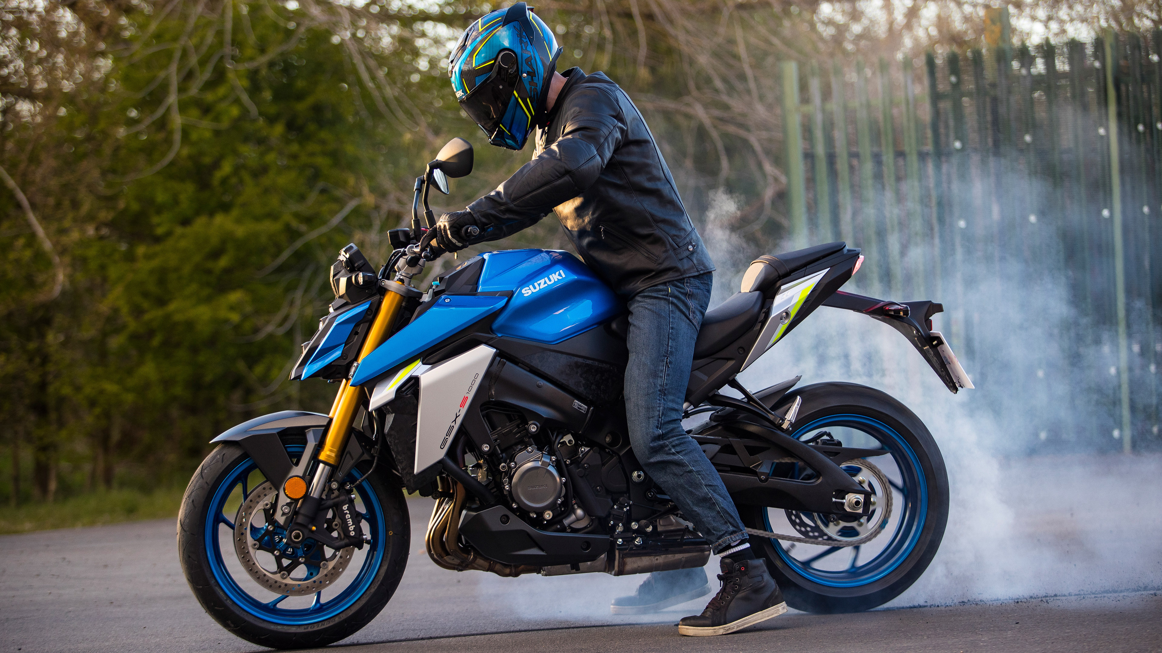 Suzuki GSX-S1000, Auto power, Unmatched performance, Bold styling, 3840x2160 4K Desktop