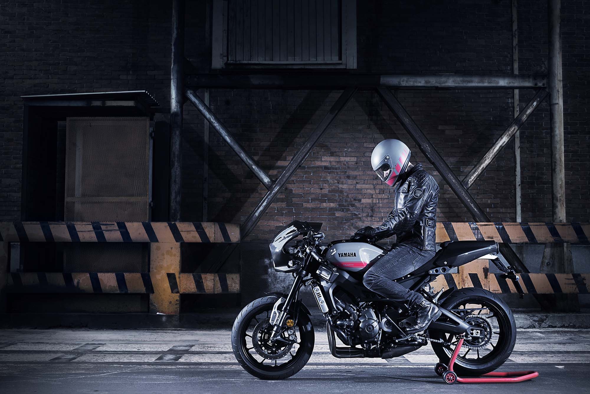 Yamaha XSR900, Abarth edition, Italian sports heritage, 2000x1340 HD Desktop