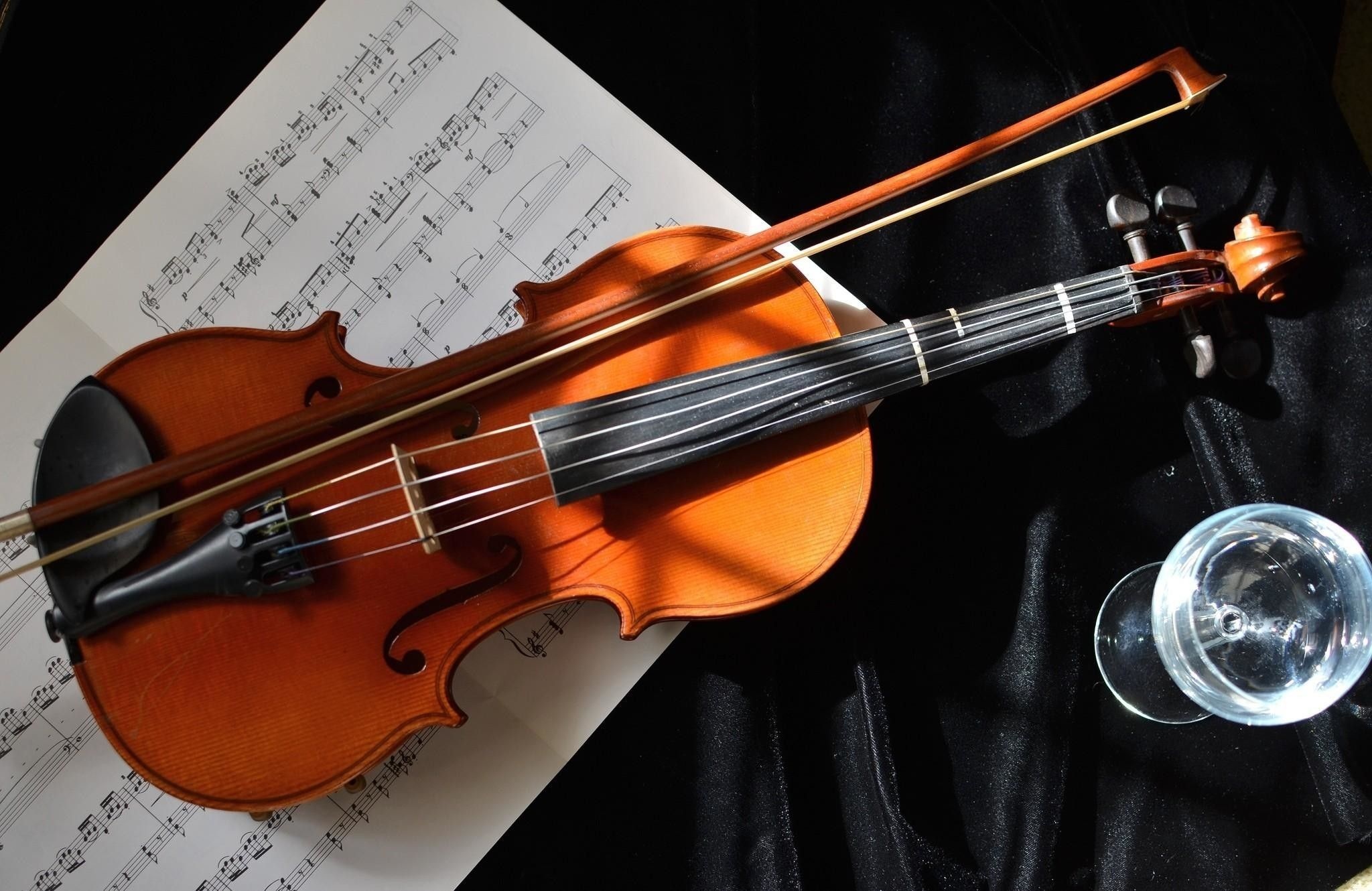 Viola music, Top free backgrounds, Viola wallpapers, Serene strings, 2050x1330 HD Desktop