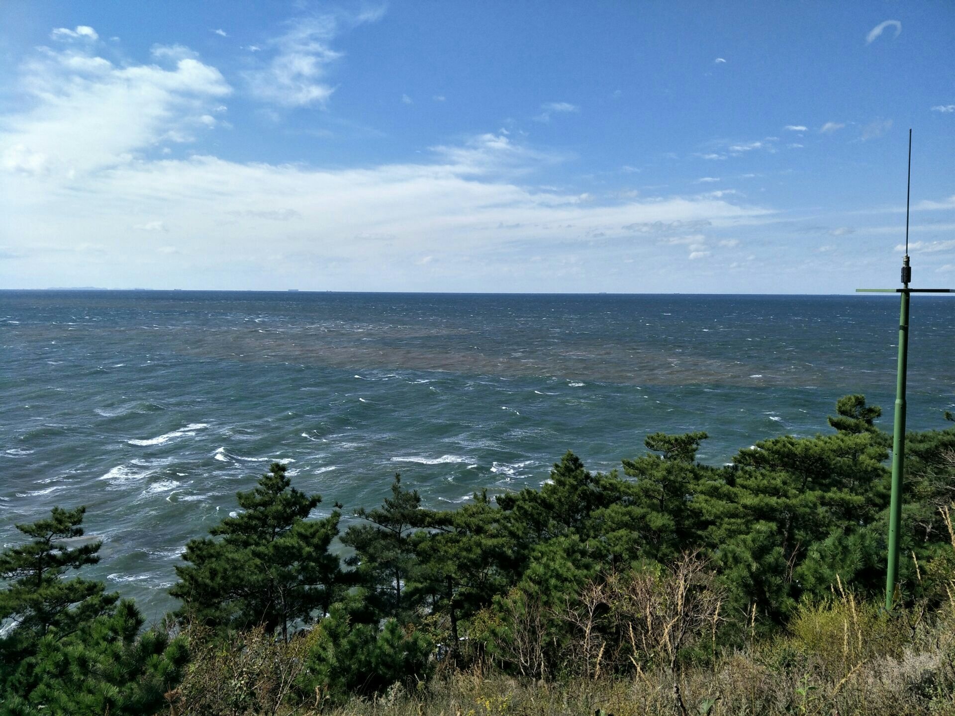 Bohai Sea, Laotie Mountain attraction, Demarcation line, Huang Bohai seas, 1920x1440 HD Desktop