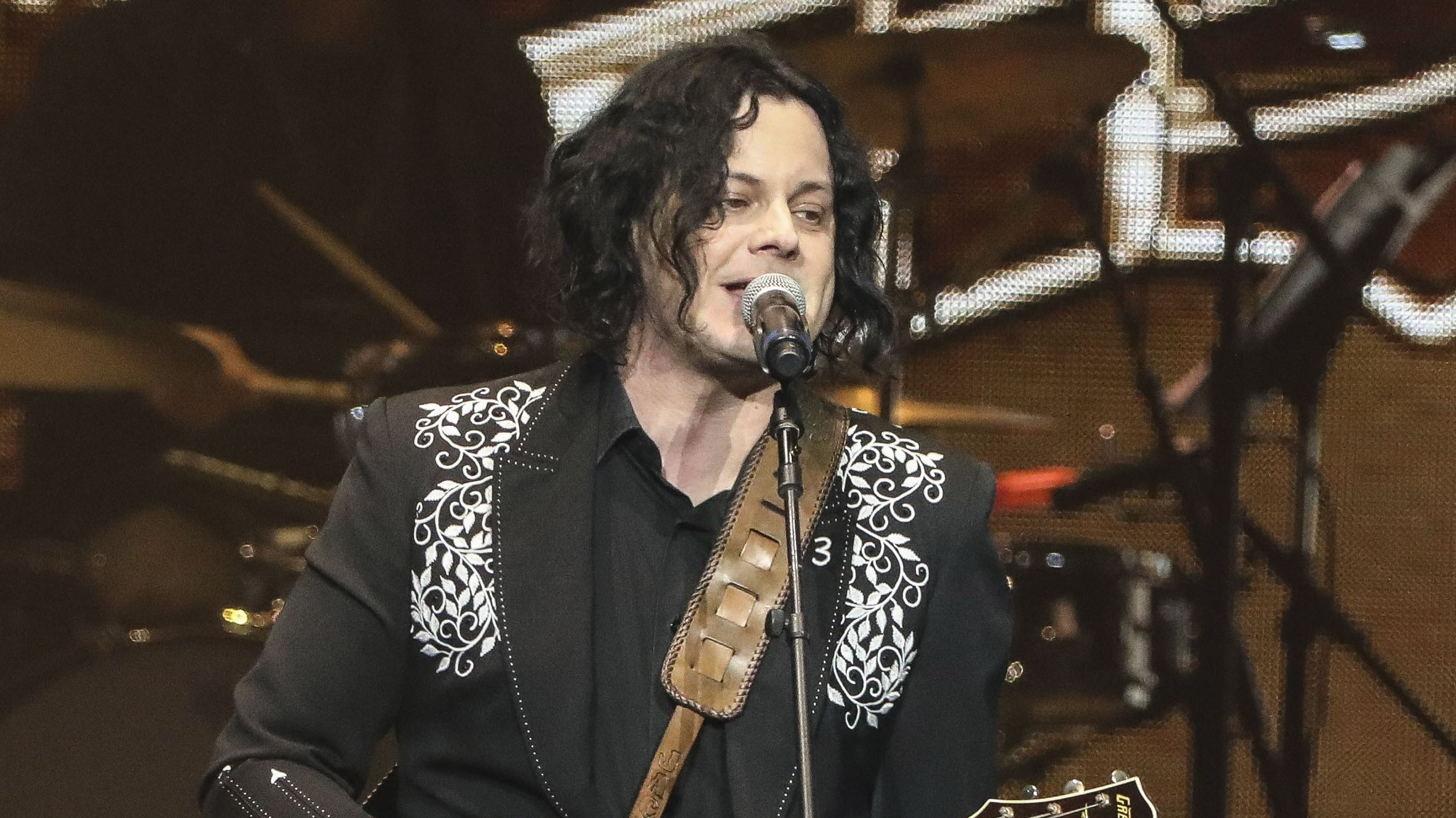 Jack White, SNL musical guest, Replacing Morgan Wallen, Variety, 2370x1340 HD Desktop