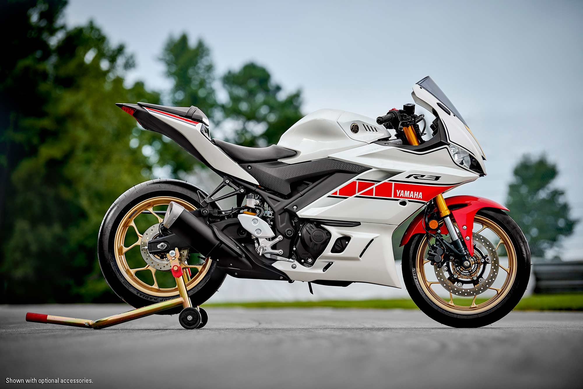 2022 Model, Yamaha YZF-R3 Wallpaper, 2000x1340 HD Desktop