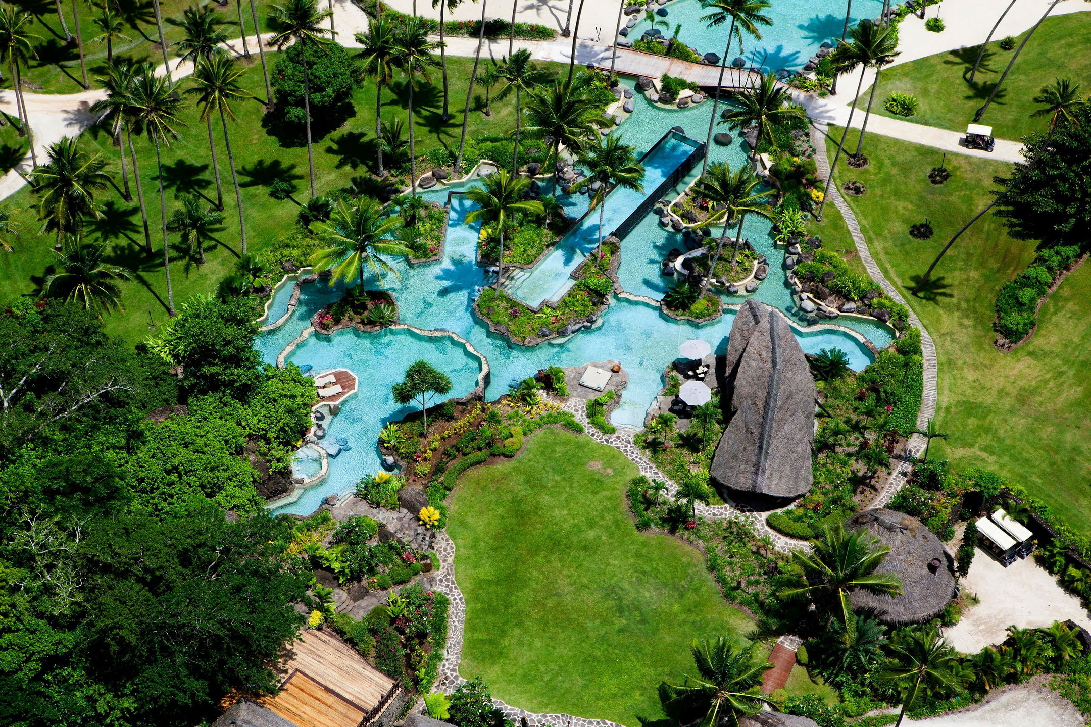 Secluded seven-star hotel, Private Laucala Island, Pacific ocean paradise, Luxurious escape, 2160x1440 HD Desktop