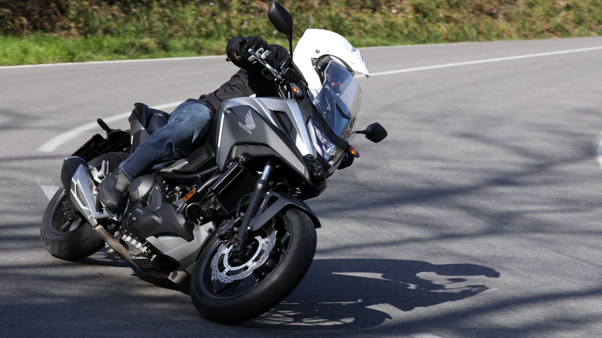 Honda NC750X, 2021 video review, Performance and fuel consumption, Pros and cons, 1920x1080 Full HD Desktop