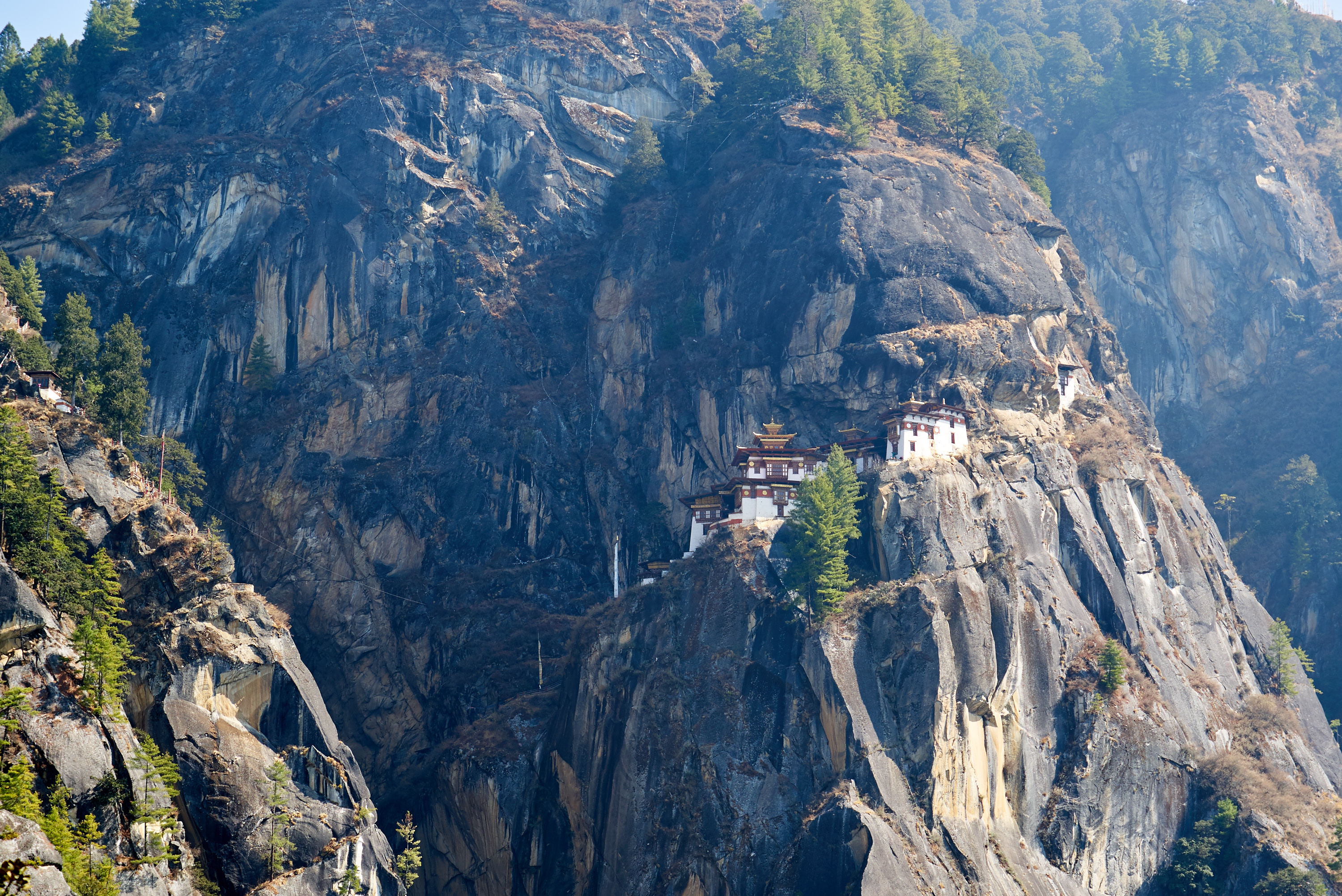 Paro Valley, Bhutan, Tiger's Nest, Elevenroute, 3000x2010 HD Desktop