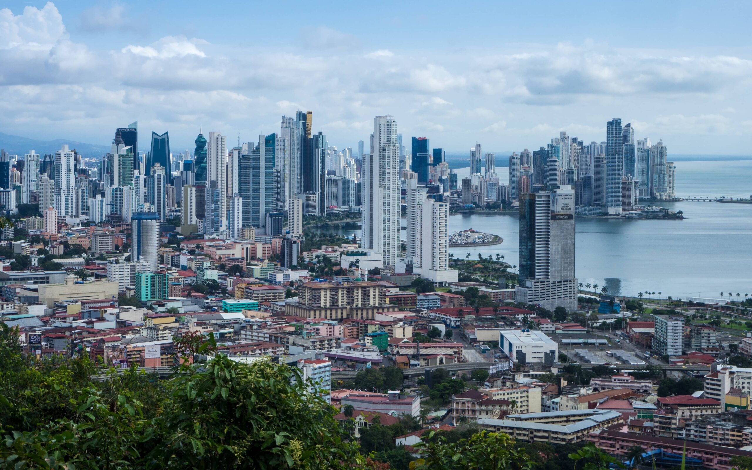 Quarry Heights, Panama City Wallpaper, 2560x1600 HD Desktop