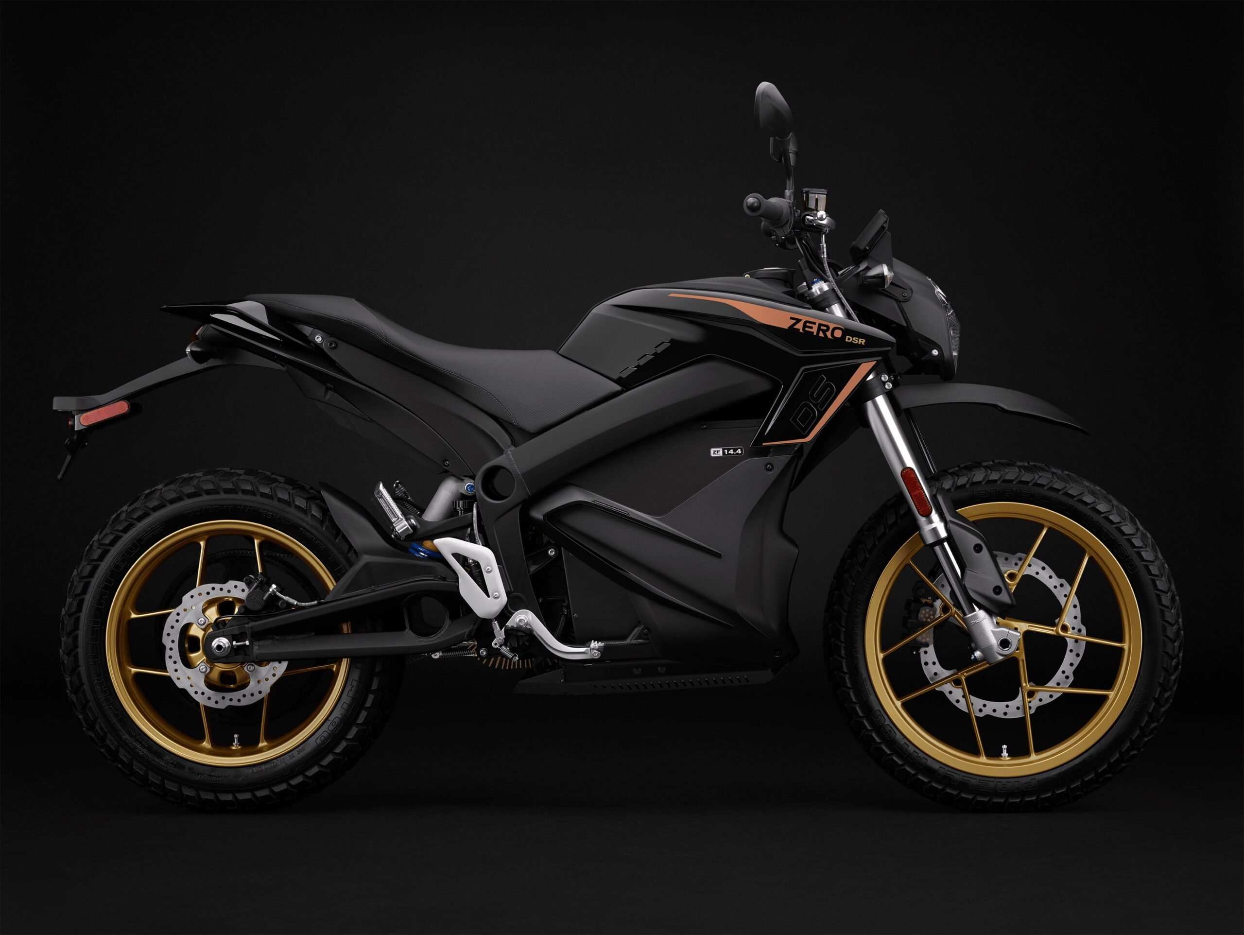 Zero DSR, High-performance bikes, Unleash your passion, Unforgettable experiences, 2560x1930 HD Desktop