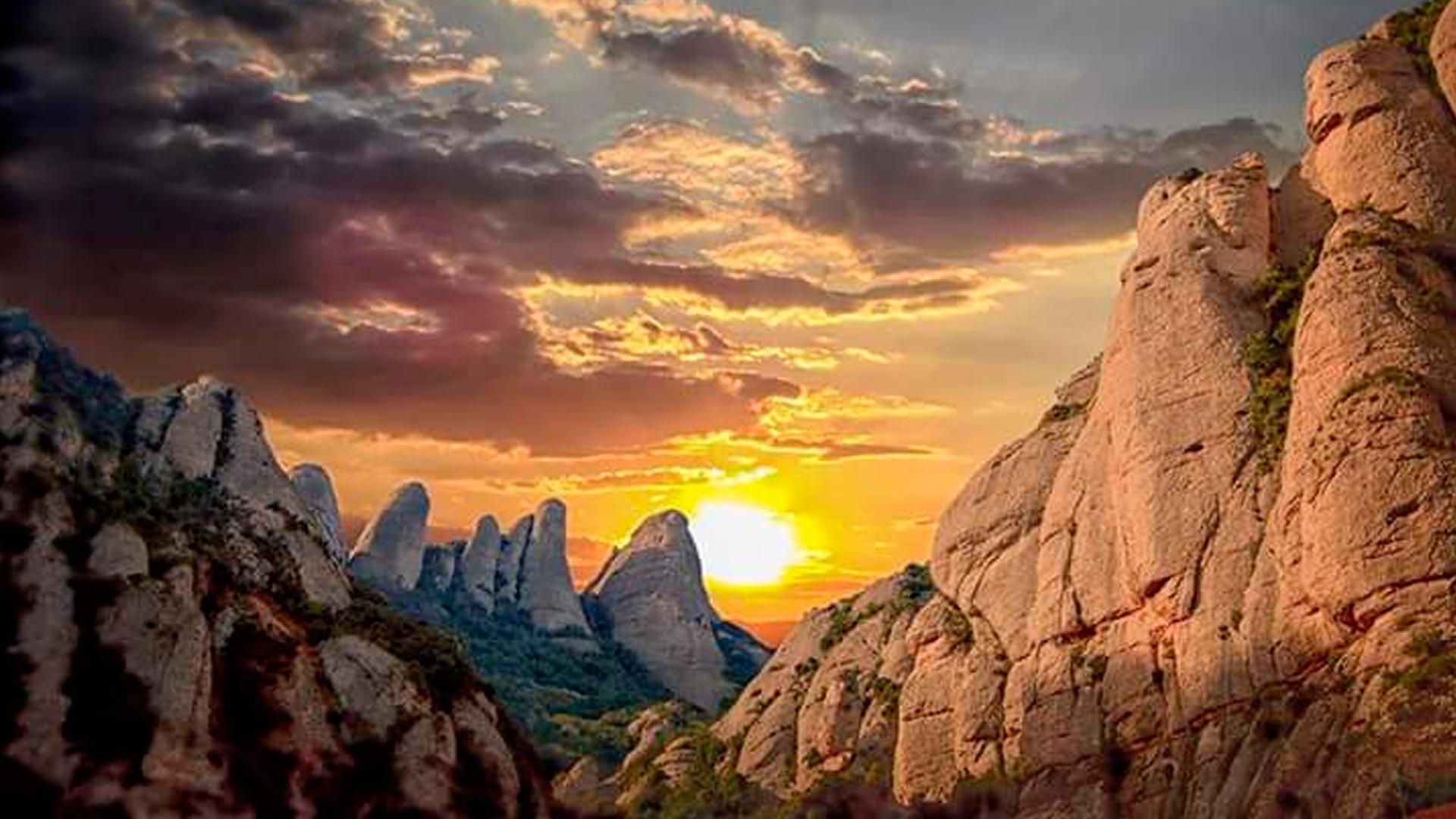 Montserrat adventures, Guided routes, Unforgettable experiences, Amaroq explorers, 1920x1080 Full HD Desktop