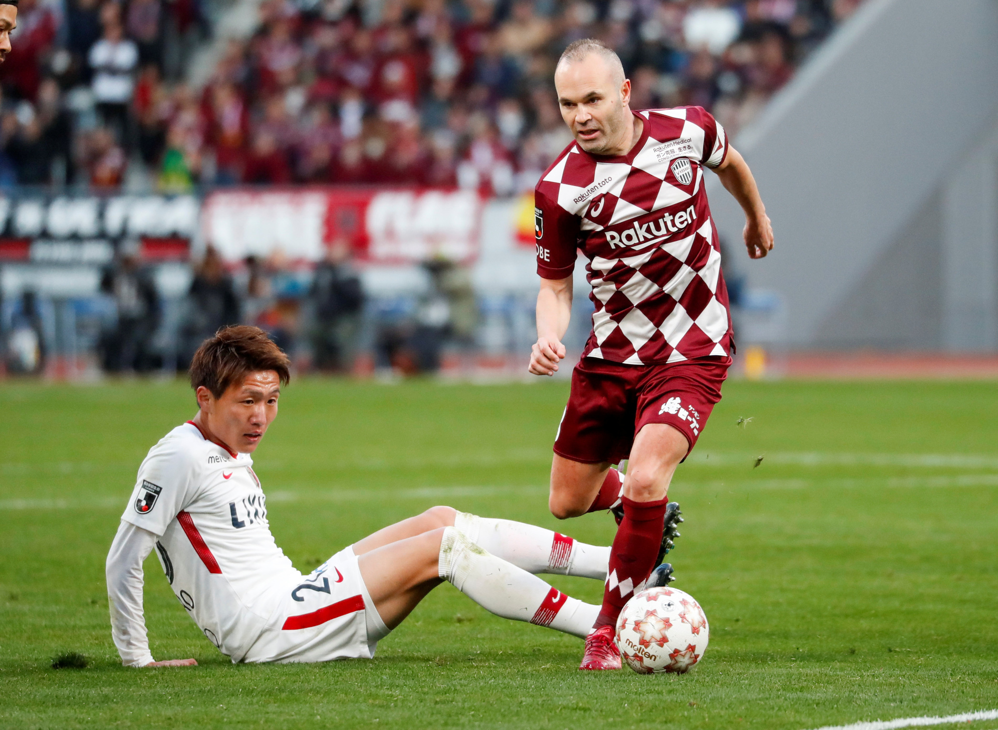 Iniesta, Playing career, Japan, 2000x1470 HD Desktop
