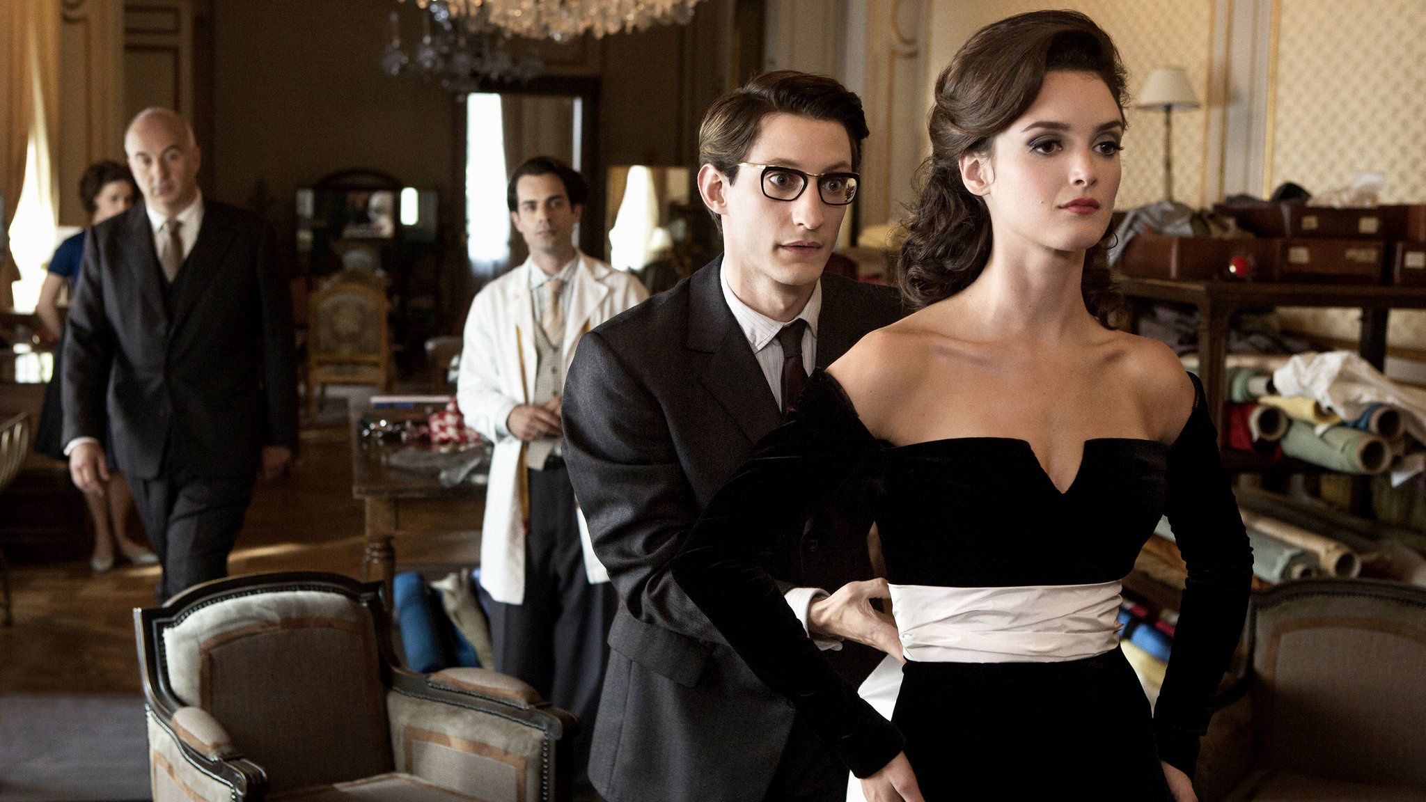 Pierre Niney, Yves Saint Laurent, Biopic, 2050x1160 HD Desktop