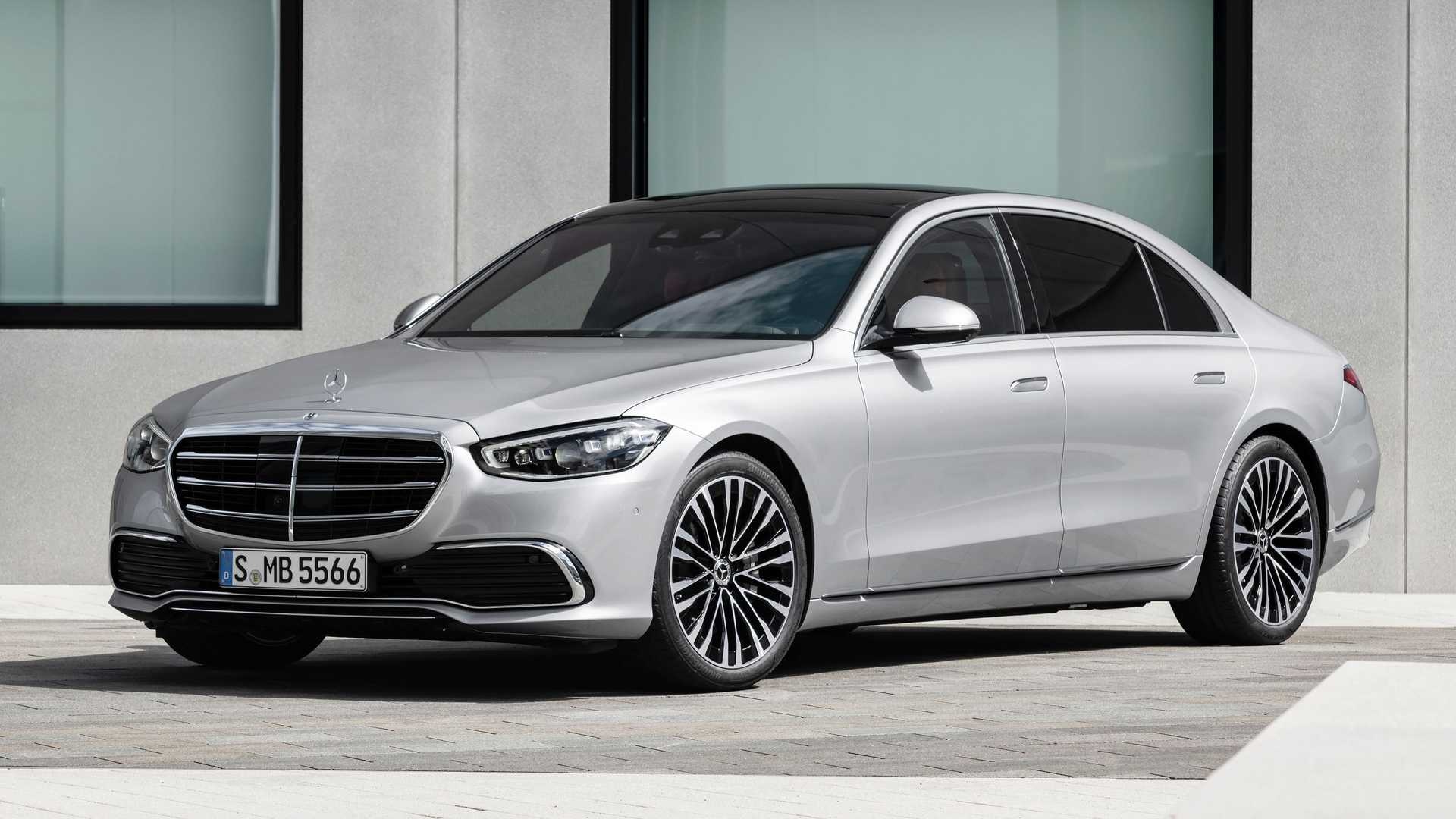Mercedes-Benz S-Class, Iconic luxury sedan, Cutting-edge technology, Power and elegance, 1920x1080 Full HD Desktop