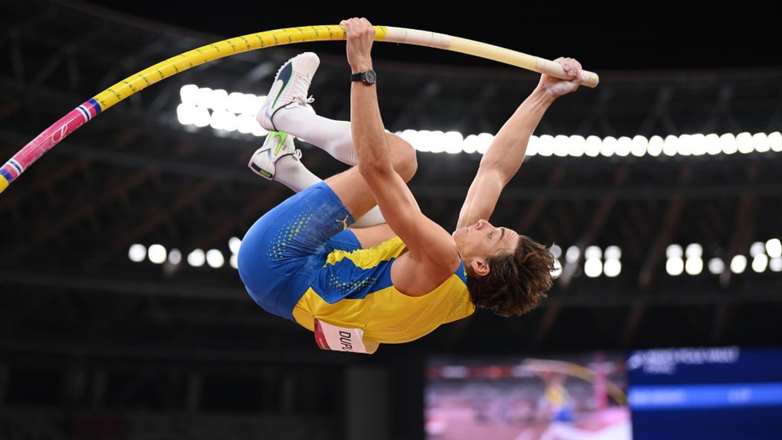 Armand Duplantis, Pole vaulting world record, Improvement, 2560x1440 HD Desktop