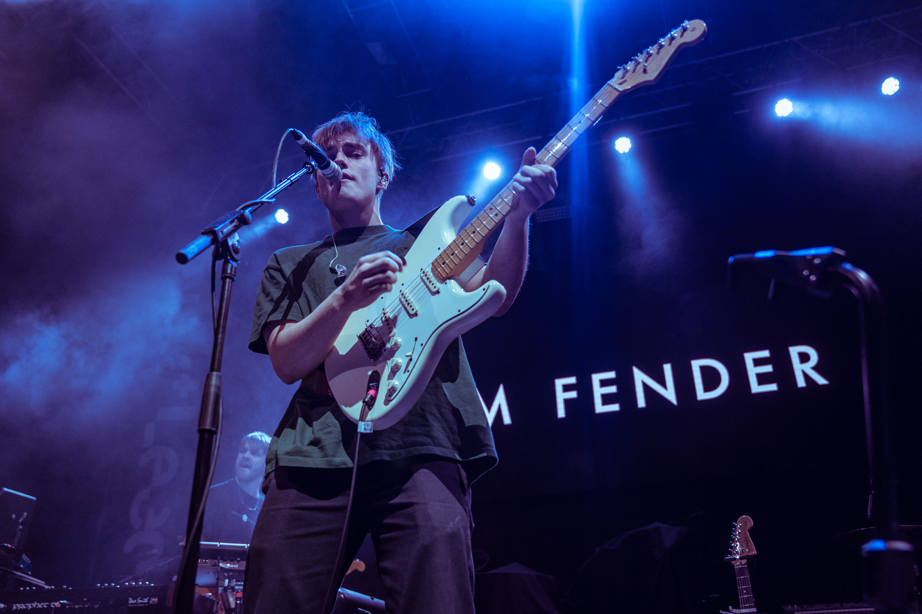 Sam Fender, Live at Leeds, Highlights, Gig goer, 3000x2000 HD Desktop