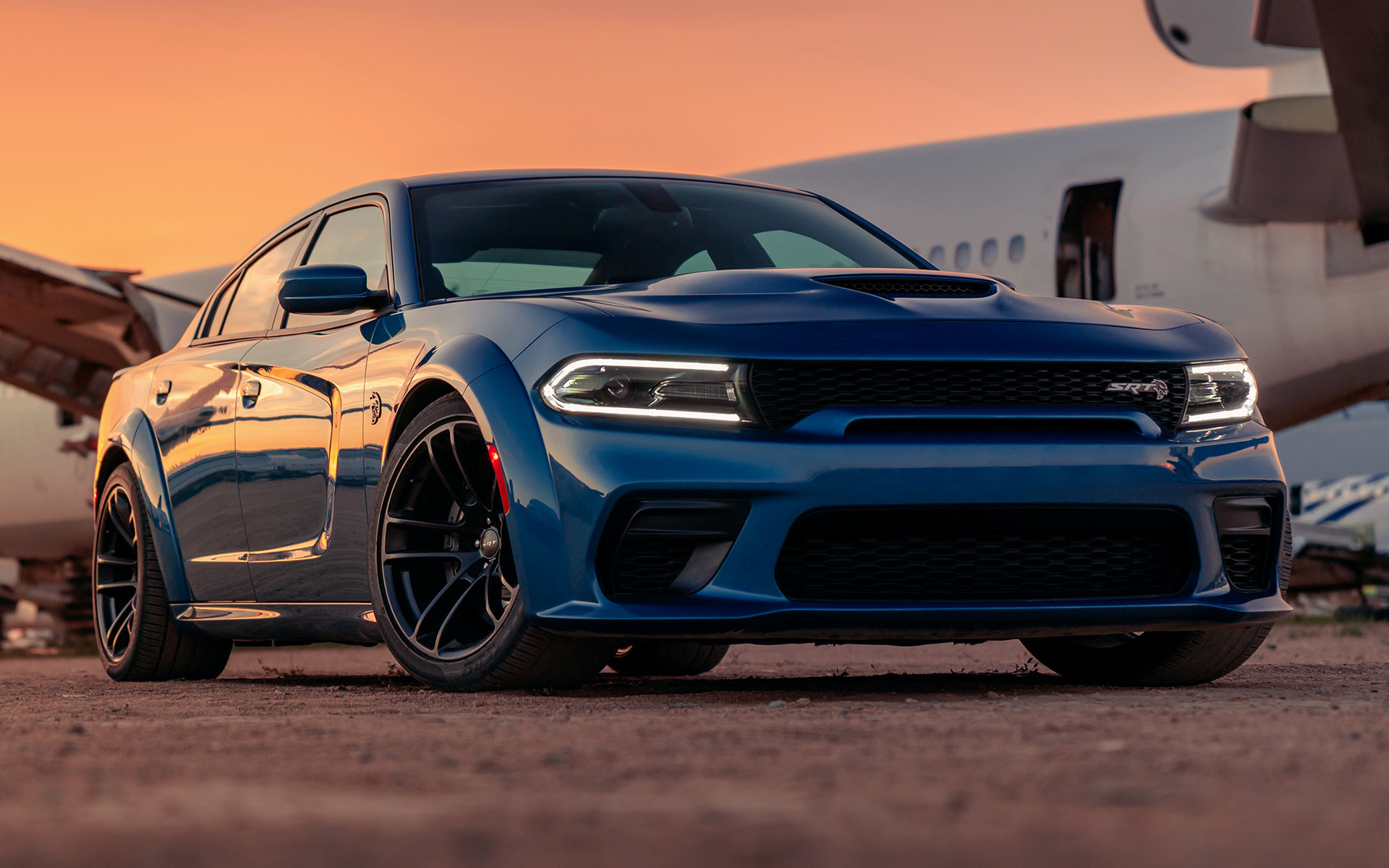 Dodge Charger SRT Hellcat Widebody, commercial jet airplane, sunset sky, HD Desktop wallpaper
