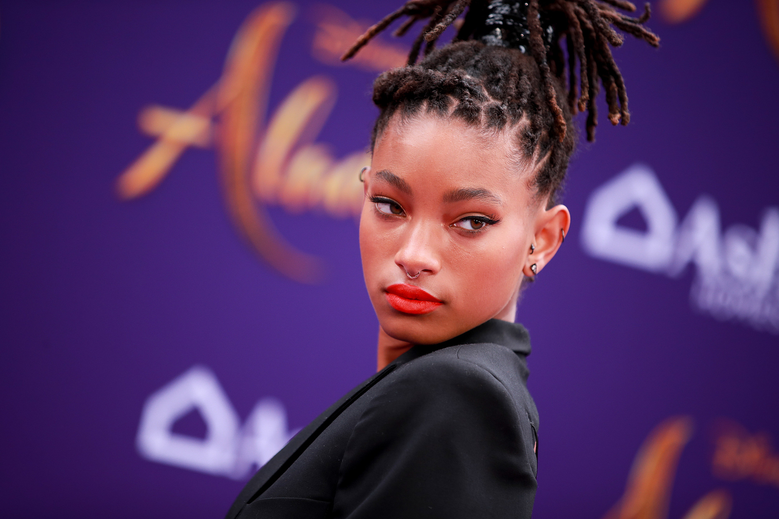 Willow Smith, Polyamorous lifestyle, 2500x1670 HD Desktop