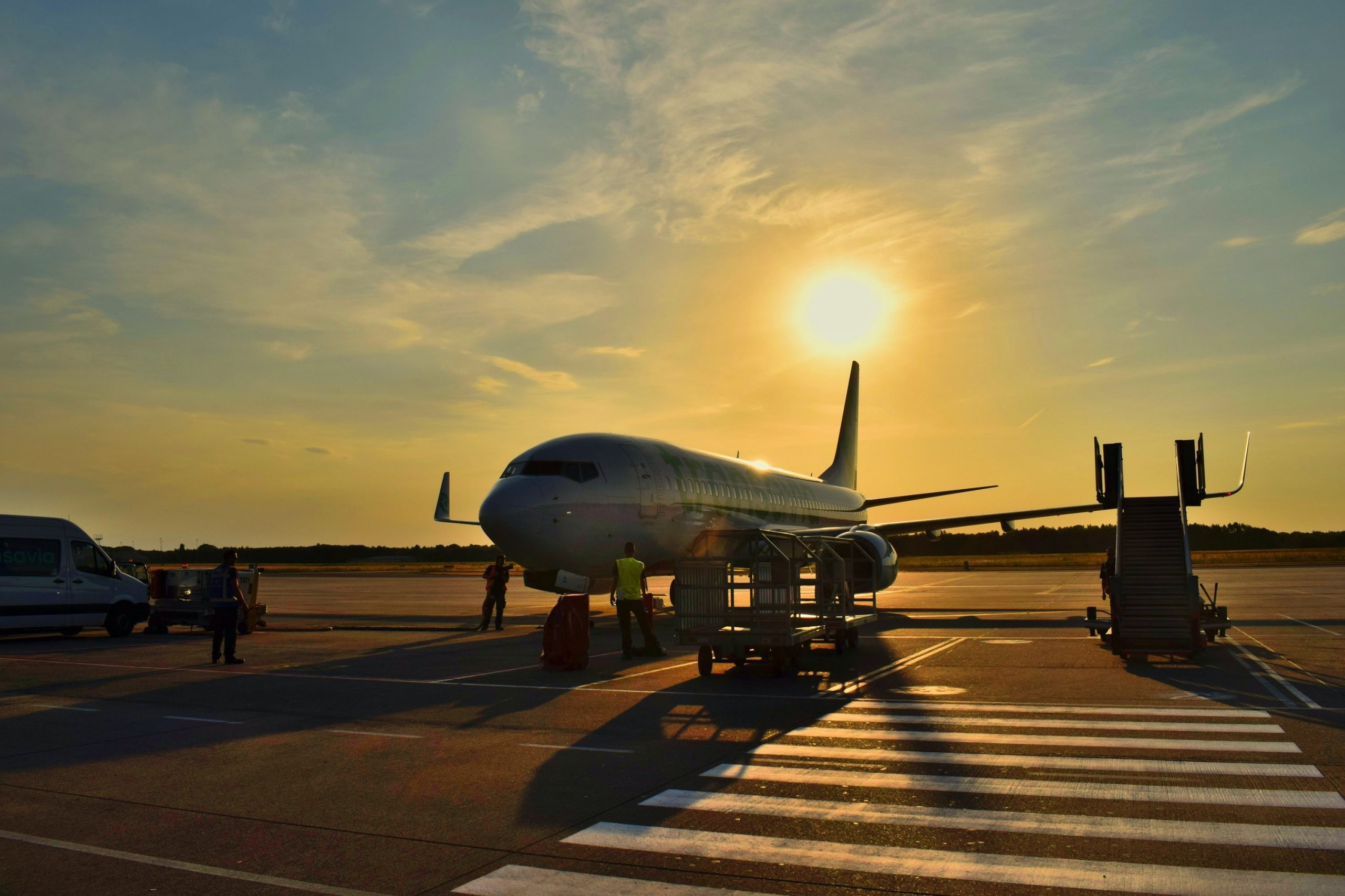 Sky Harbor International Airport, Activities, Abu Dhabi International Airport, Layover time, 2560x1710 HD Desktop