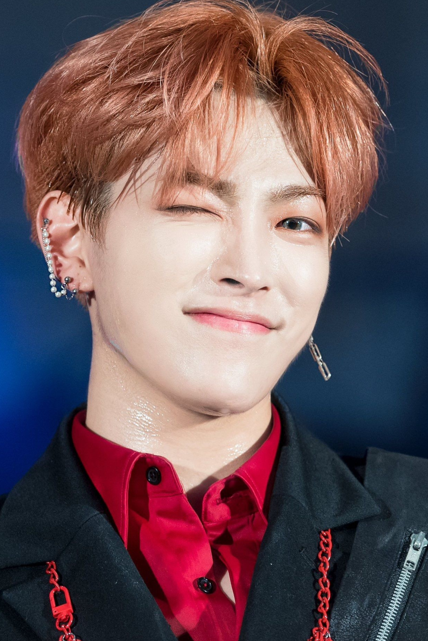 ateez #hongjoong | Kim hongjoong, Jung woo young, Kim 1370x2050