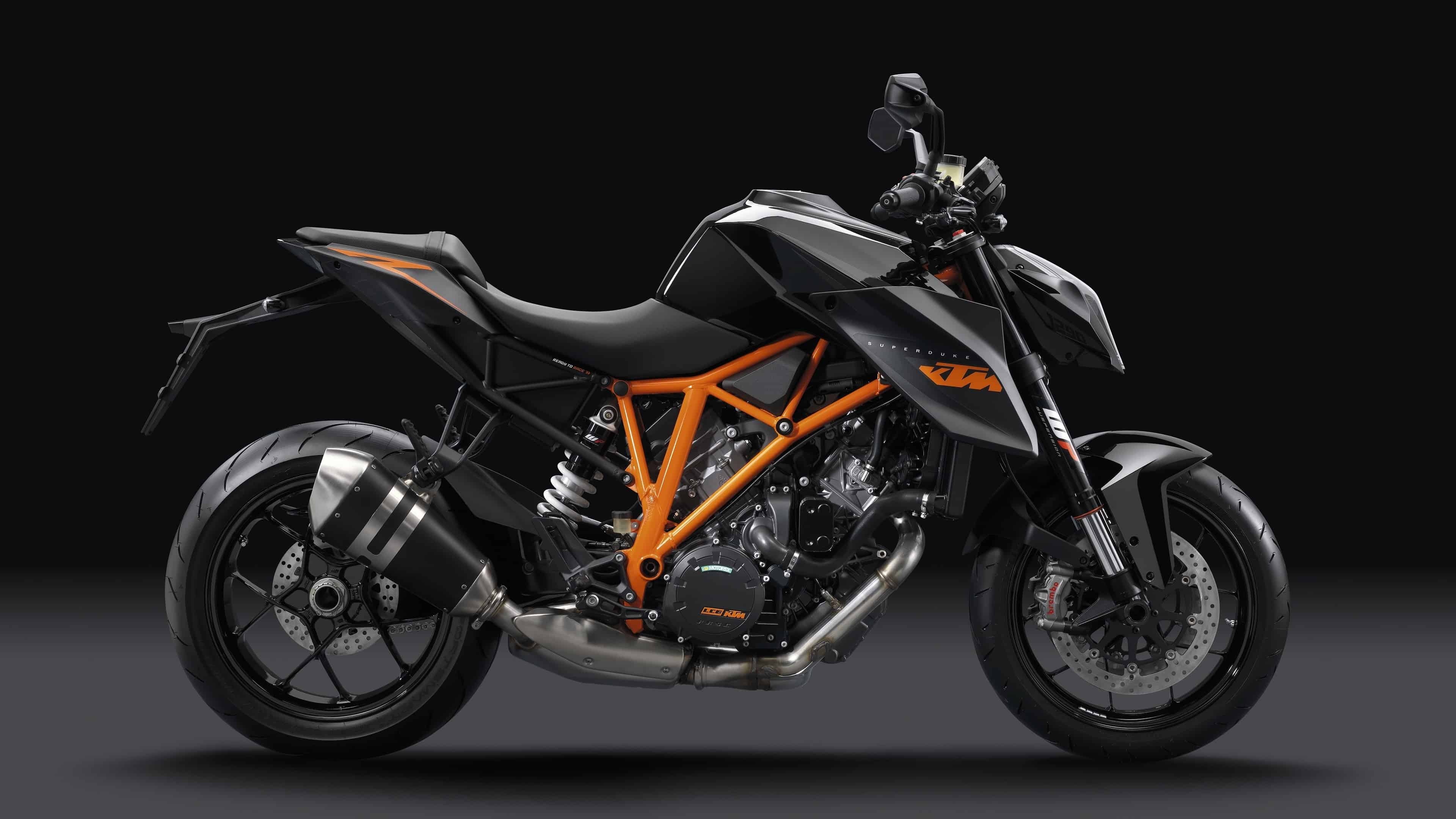 KTM 1290 Super Duke, UHD 4K wallpaper, High-performance motorcycle, Super Duke R, 3840x2160 4K Desktop