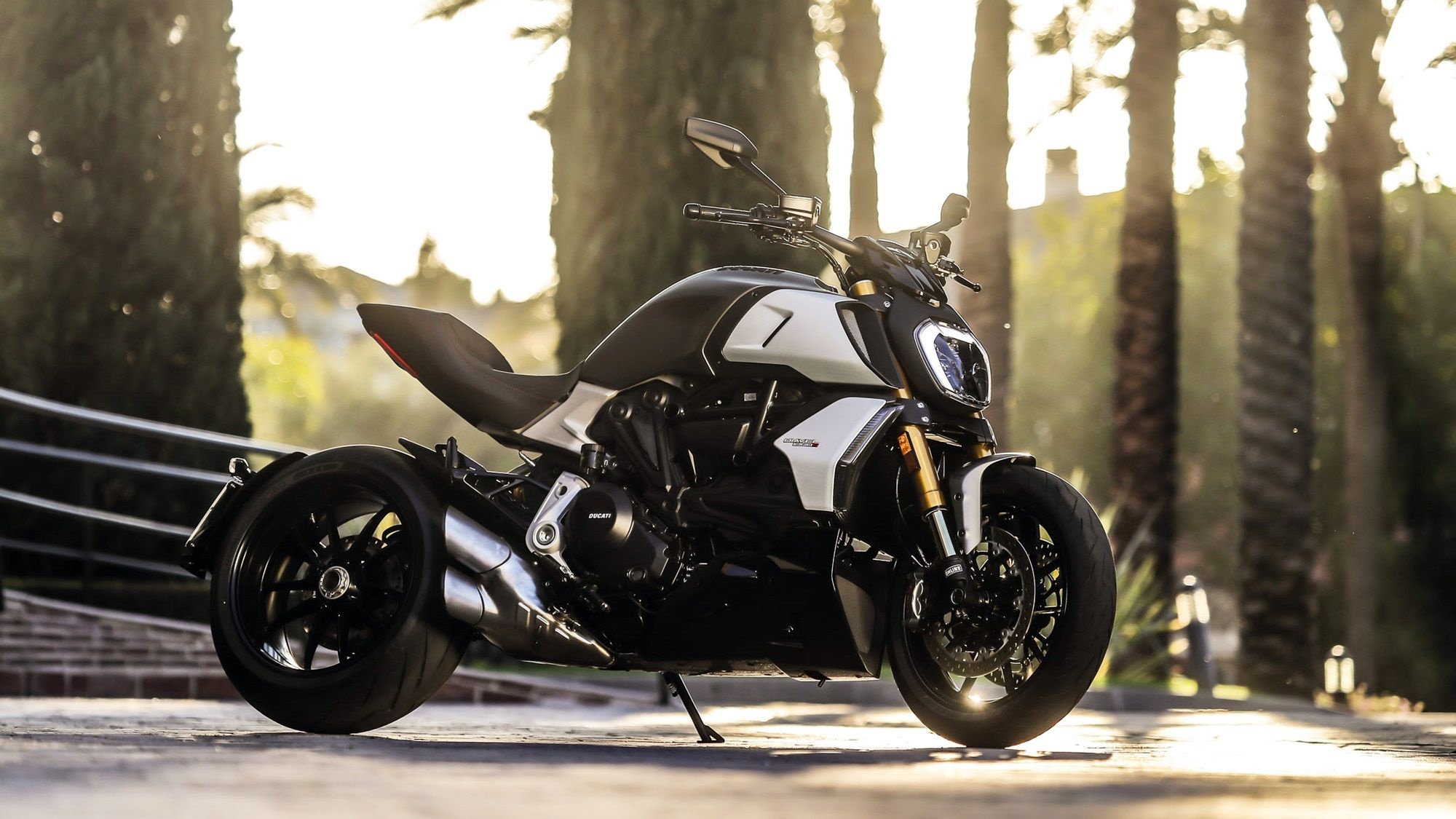 Ducati XDiavel, Auto elegance, Top-tier performance, Exquisite backgrounds, 2000x1130 HD Desktop