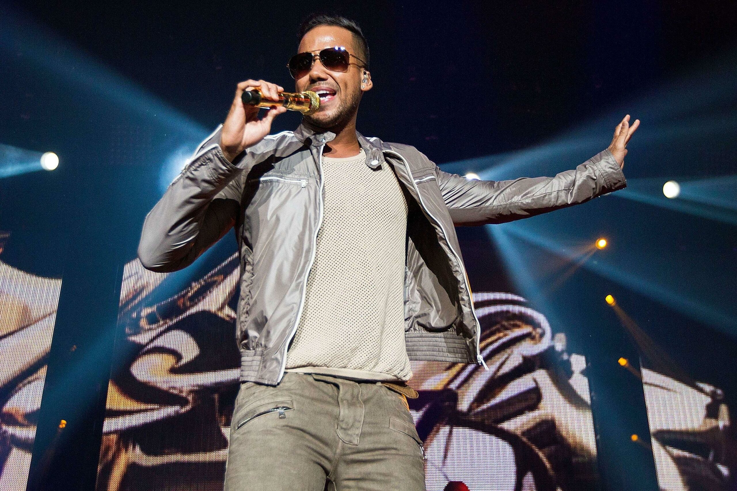 Romeo Santos, Sues manager, Half million, Celeb ideas, 2560x1710 HD Desktop