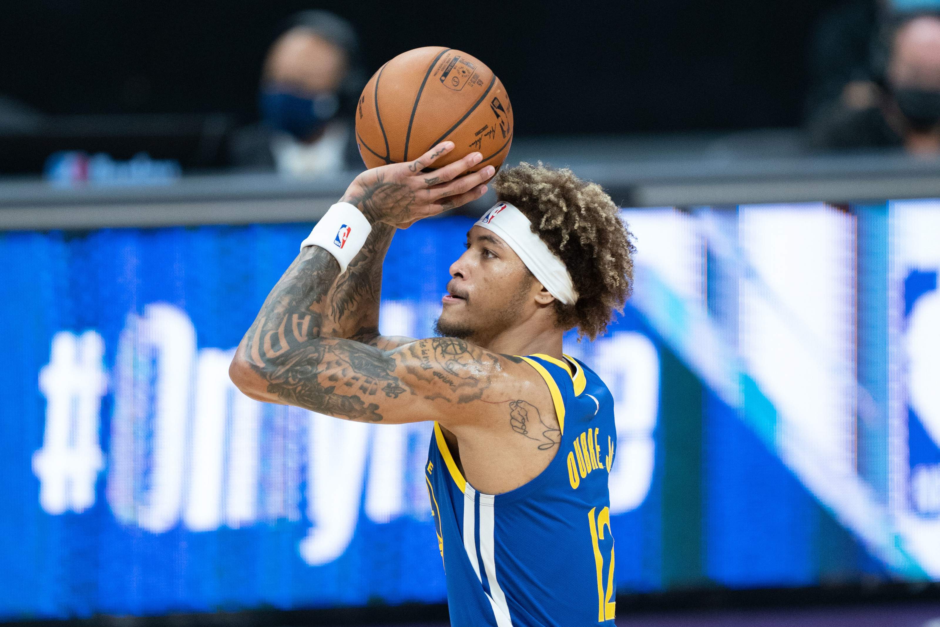 Kelly Oubre, Golden State Warriors, Bench celebration, Memorable shot, 3200x2140 HD Desktop