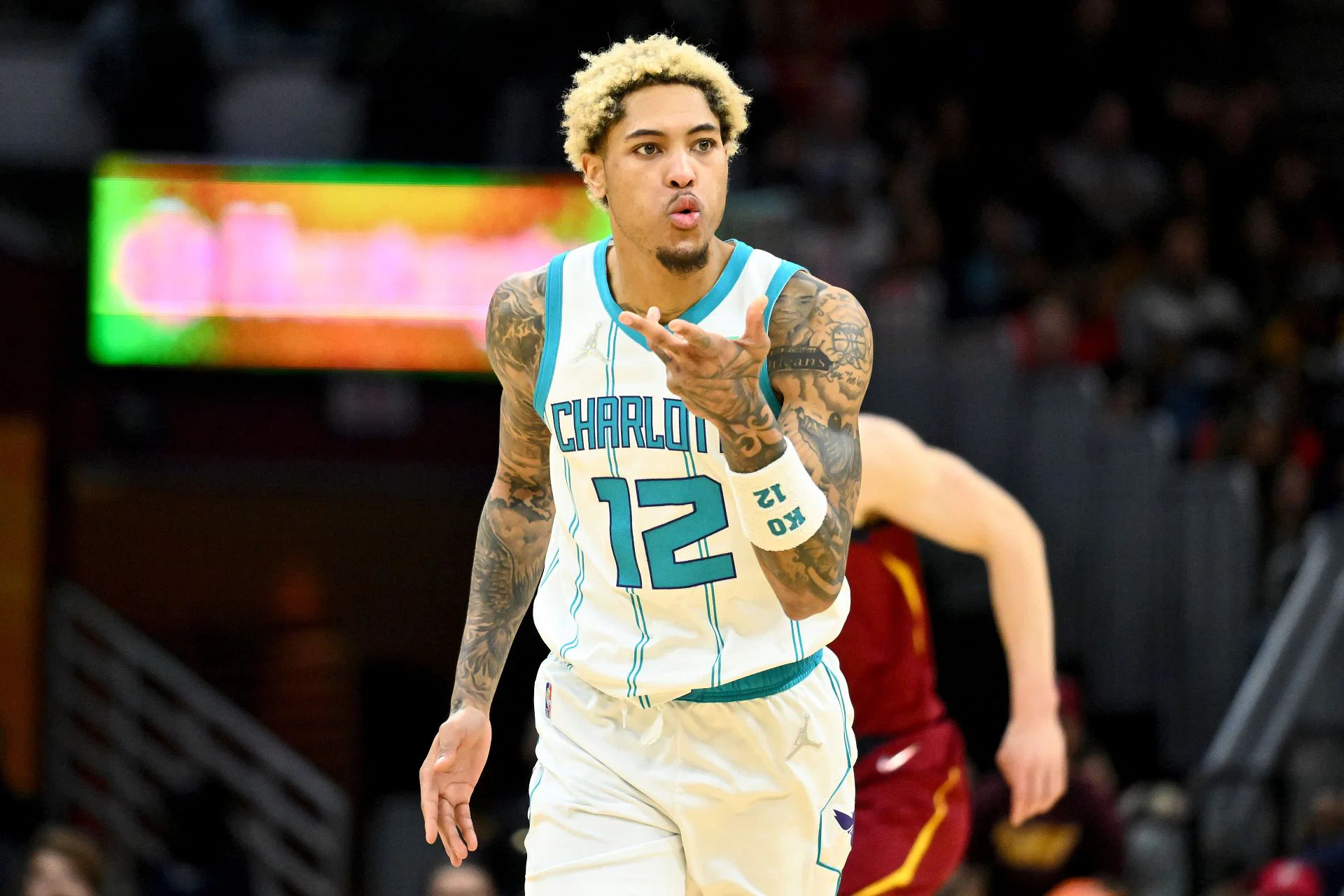 Charlotte Hornets, Kelly Oubre Wallpaper, 1920x1280 HD Desktop