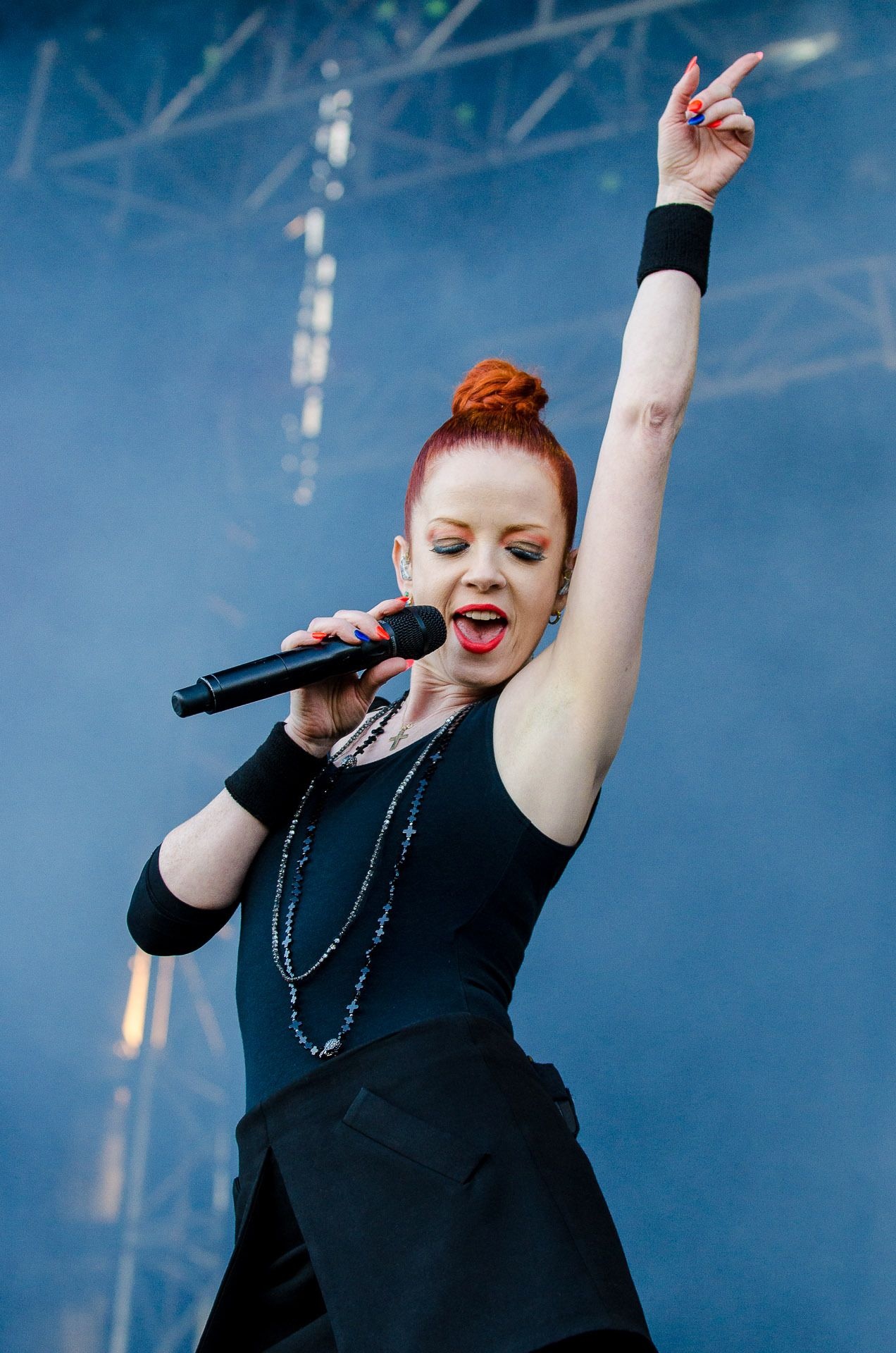 Shirley Manson, Shirley Manson Tumblr, Inspiring female singers, Style icon, 1280x1920 HD Phone