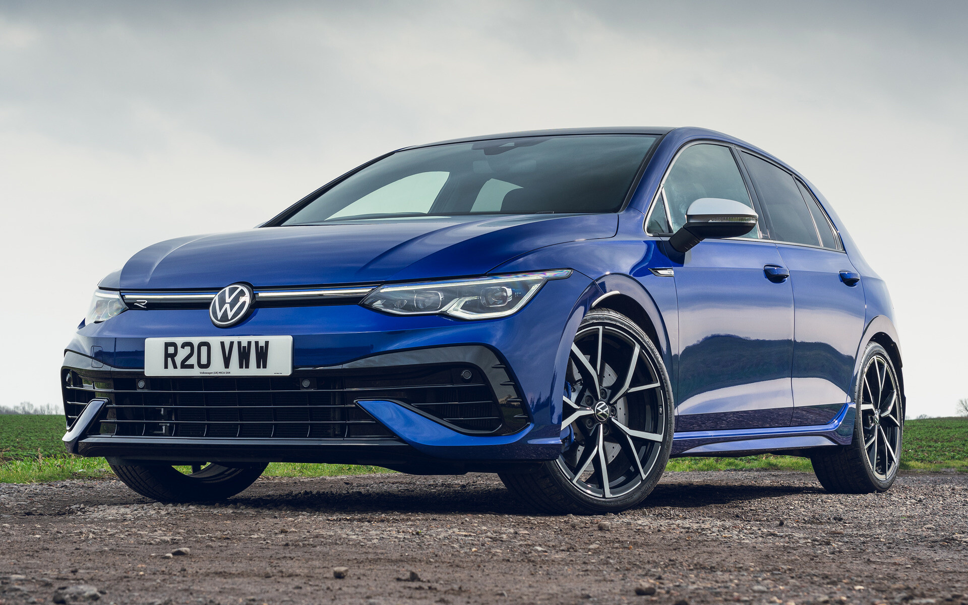 2021 Volkswagen Golf R, High-performance hatchback, Dynamic driving, Stylish design, 1920x1200 HD Desktop