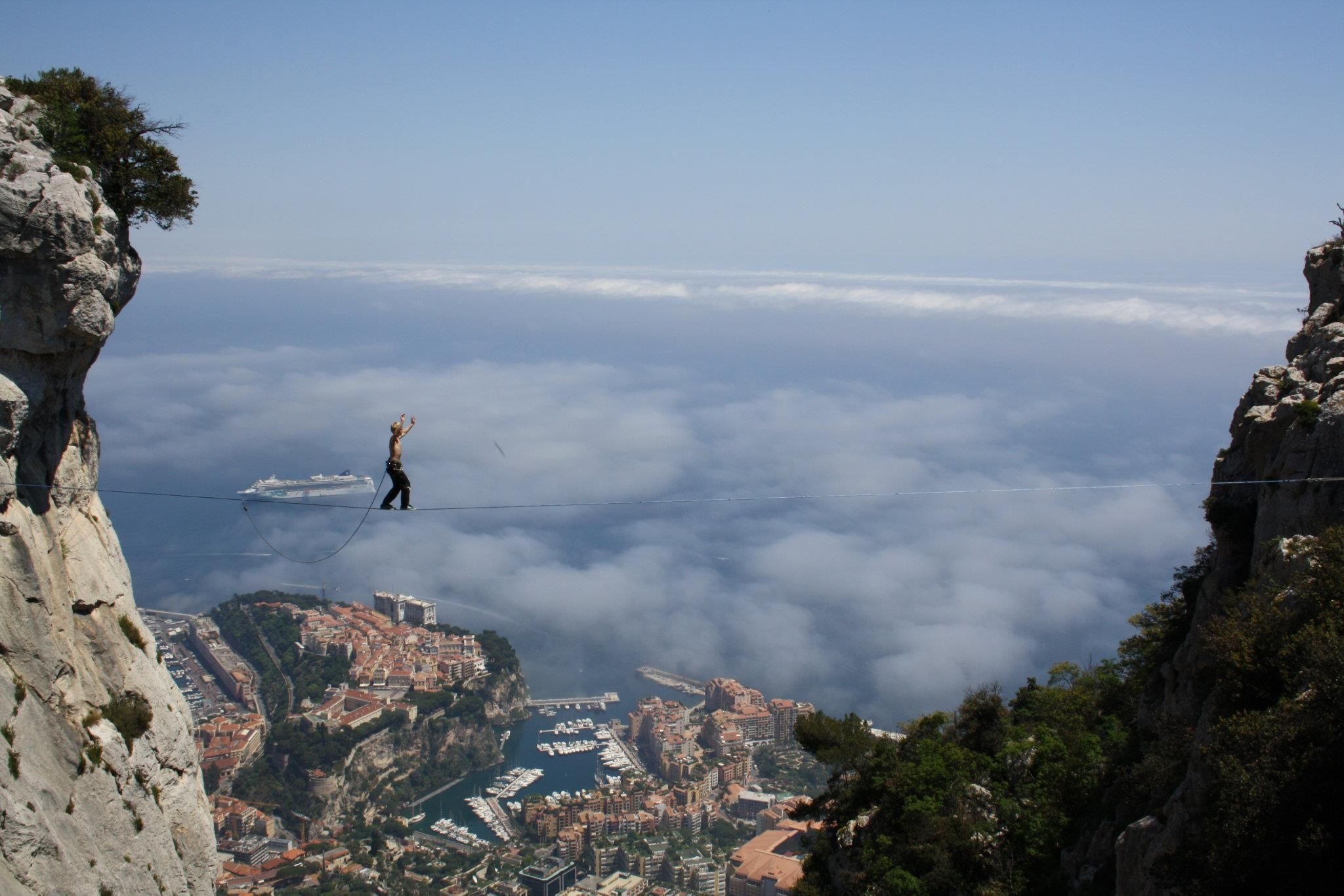 Creative slackline highline ideas, Extreme sports, Bouldering inspiration, Outdoor thrill, 2050x1370 HD Desktop