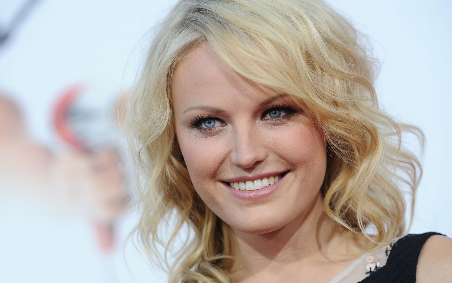 Malin Akerman, Beautiful smile, High definition, Movie star, 1920x1200 HD Desktop