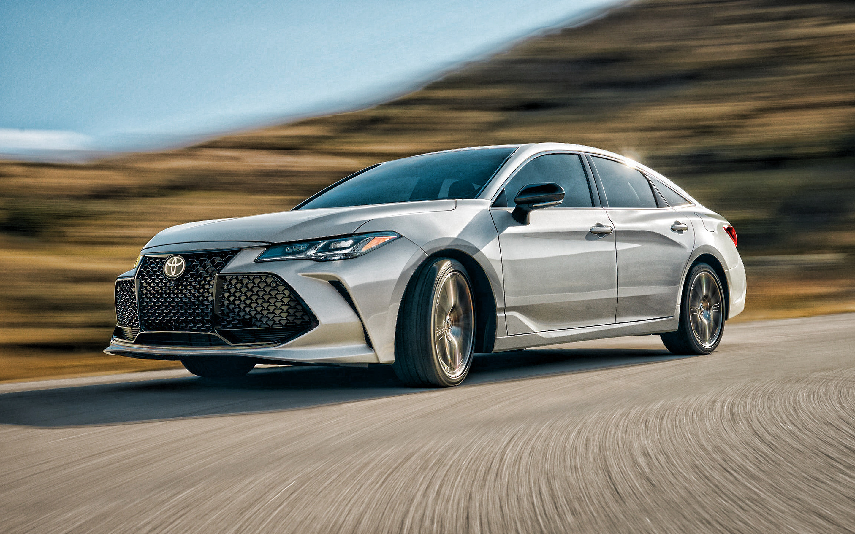 2020 Model, Toyota Avalon Wallpaper, 2880x1800 HD Desktop