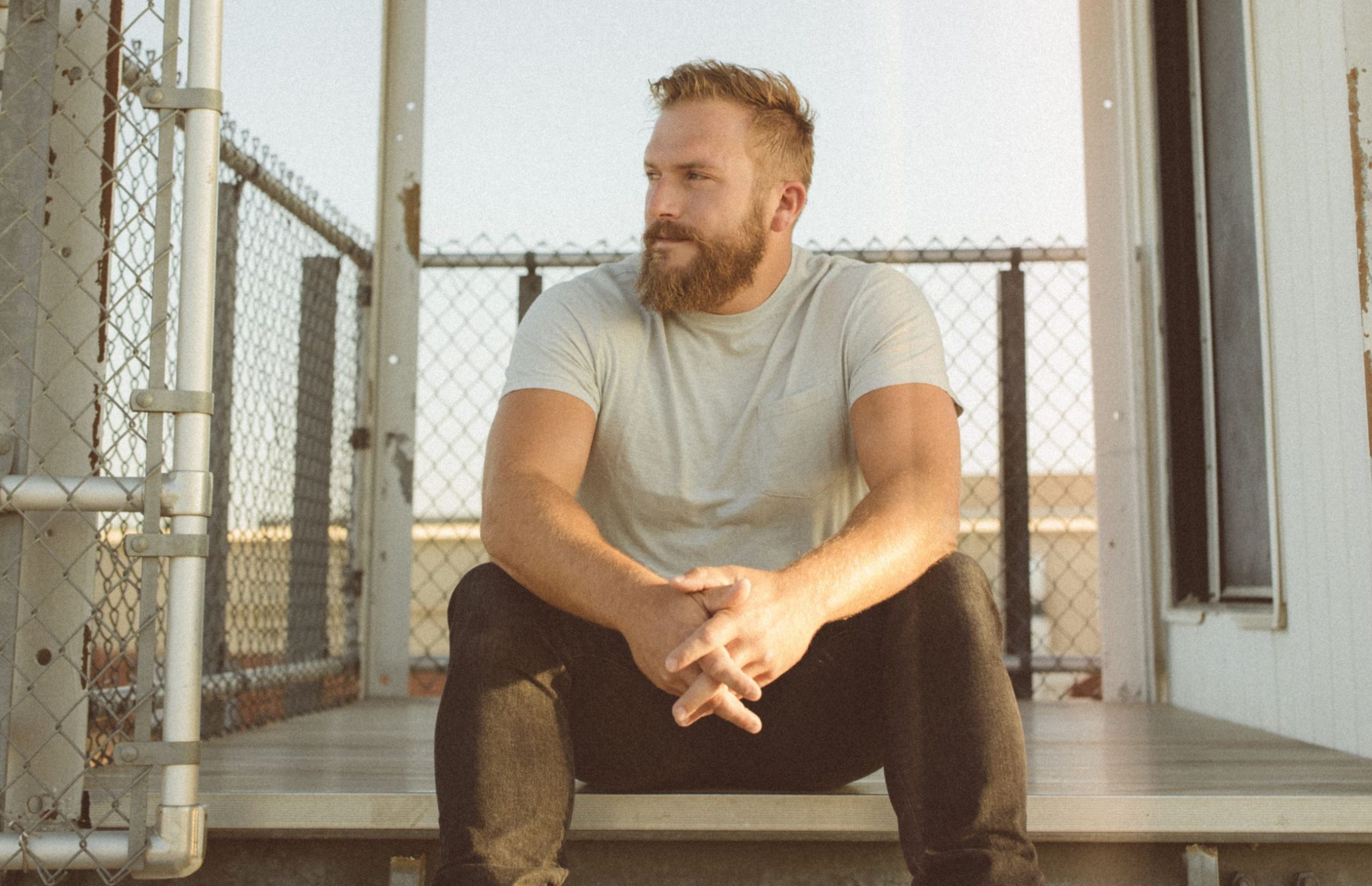 Logan Mize, New album announcement, Life in a song, 2560x1660 HD Desktop