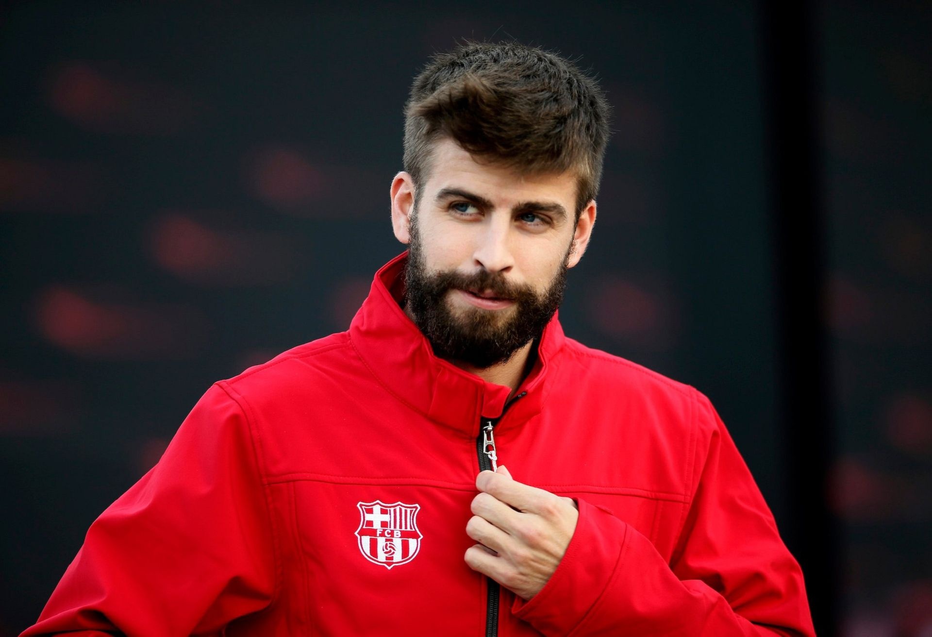 Gerard Pique, Top free backgrounds, Wallpapers, 1920x1320 HD Desktop