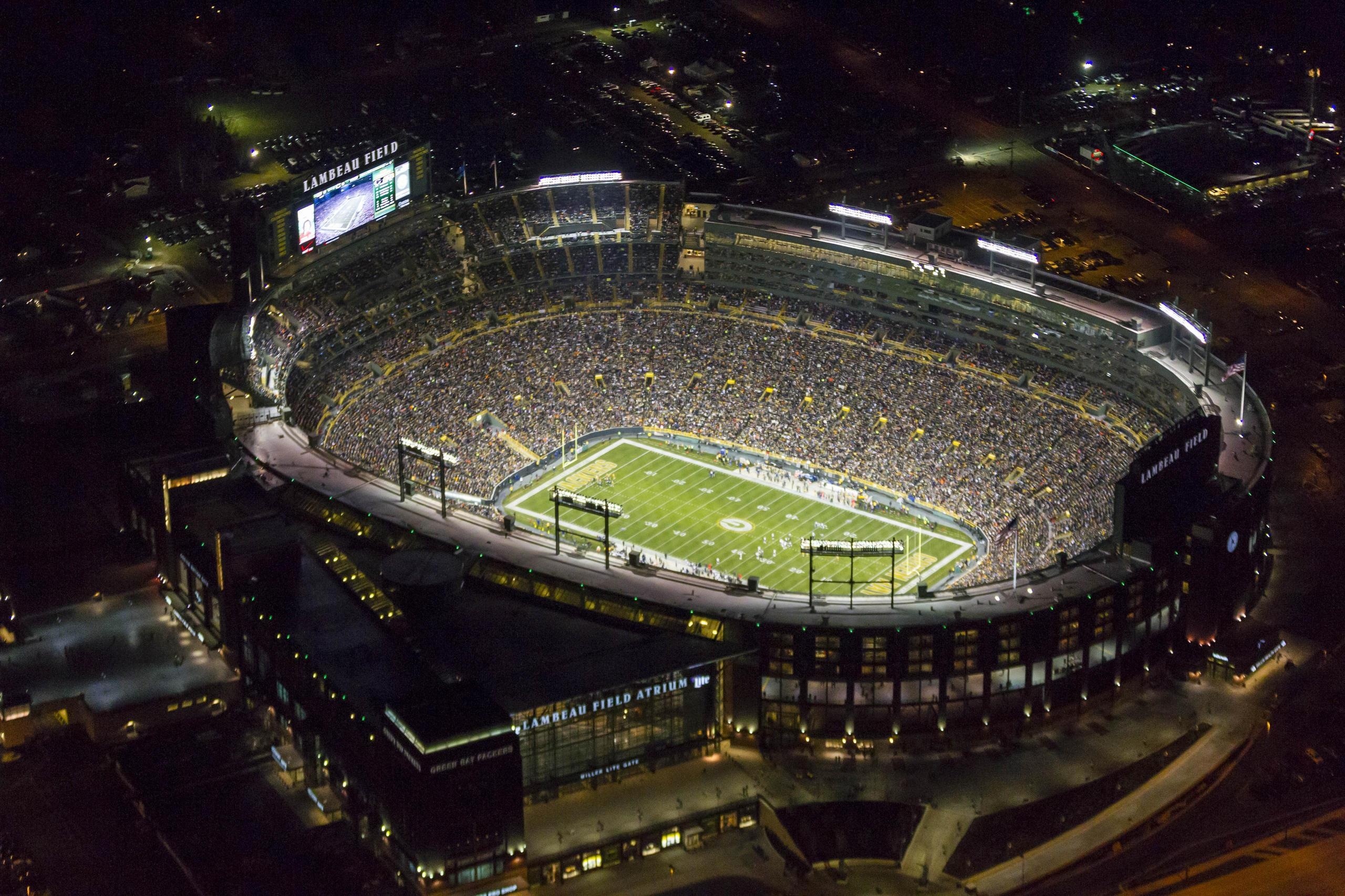 Lambeau Field, Background by Samantha Thompson, 2560x1710 HD Desktop