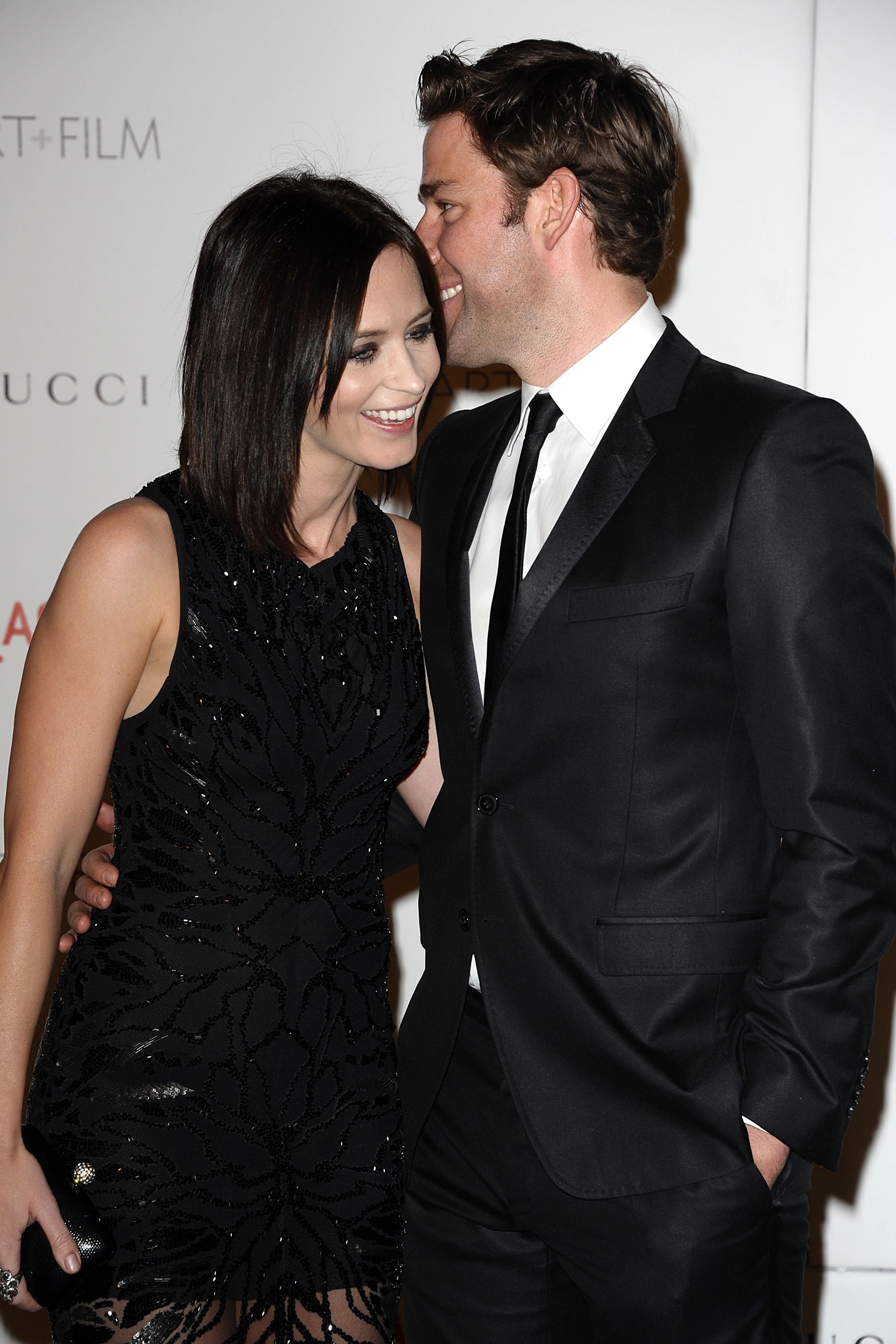 Emily Blunt, John Krasinski, Cute couple photos, 2000x3000 HD Phone
