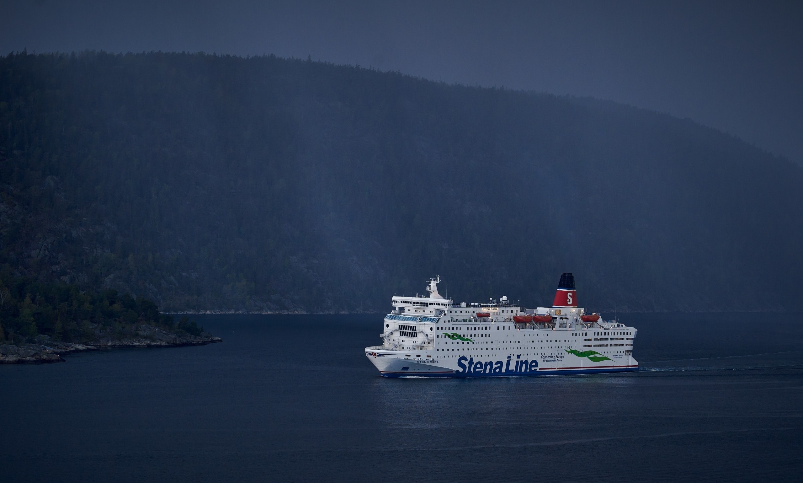 Ferry types, Usage guide, Travel options, Multiple purposes, 2560x1540 HD Desktop