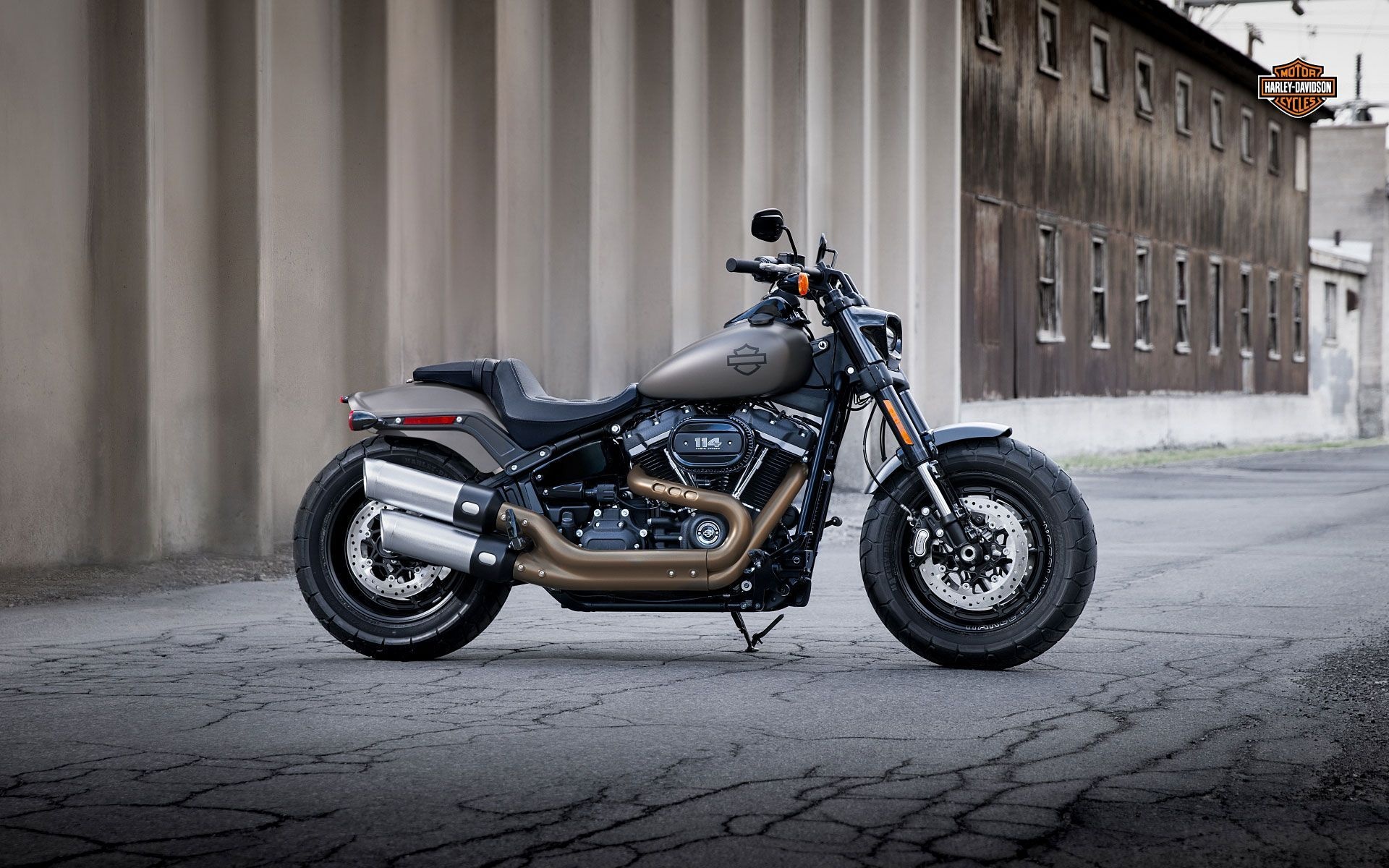 Harley-Davidson Fat Bob 114, Powerful cruiser, Pickootech's review, Iconic design, 1920x1200 HD Desktop