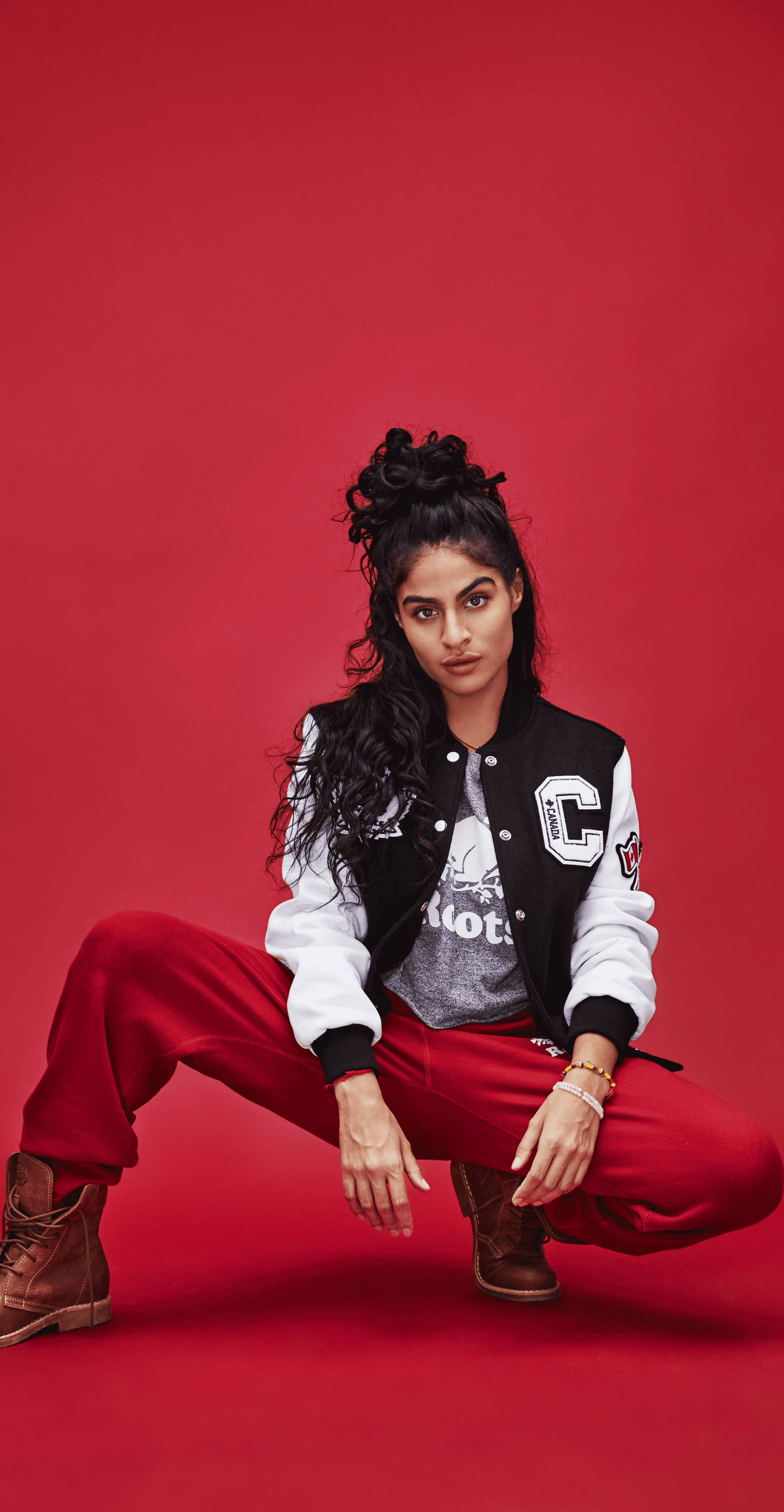 Jessie Reyez Wallpapers - Top 4k Background Download 80+HD 1910x3680