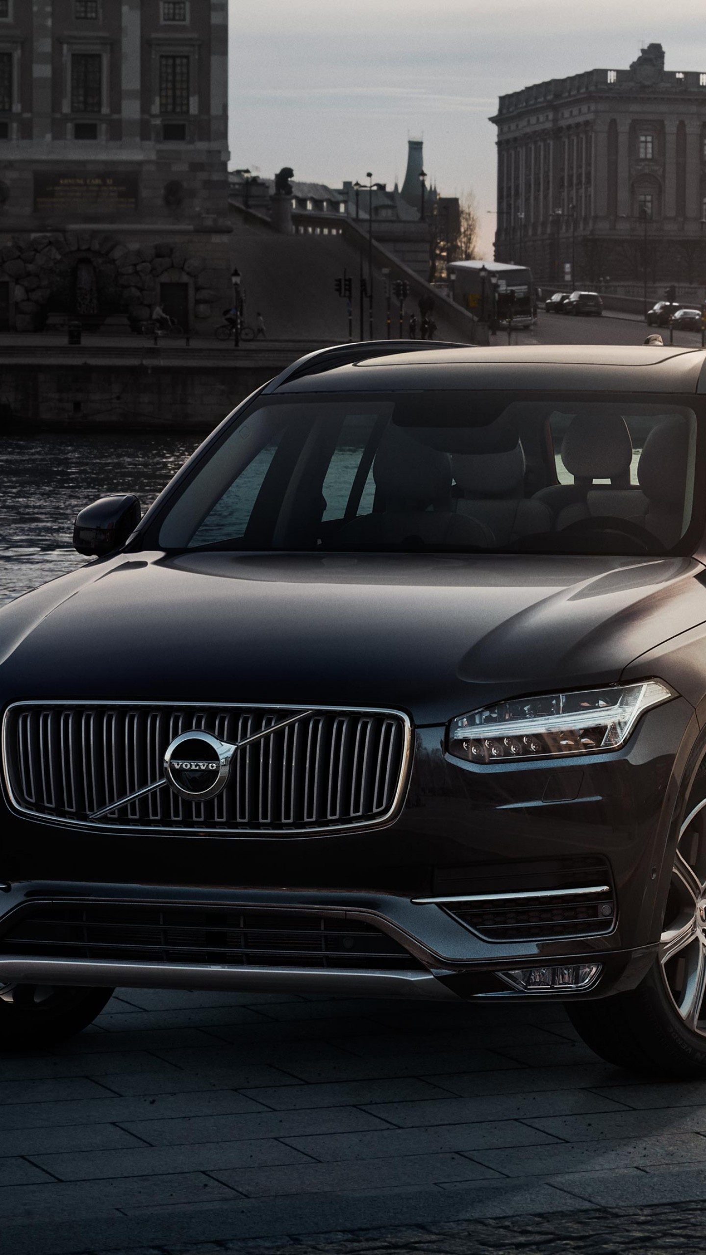 Volvo XC90, Volvo SUV hybrid, Luxury cars, 1440x2560 HD Phone